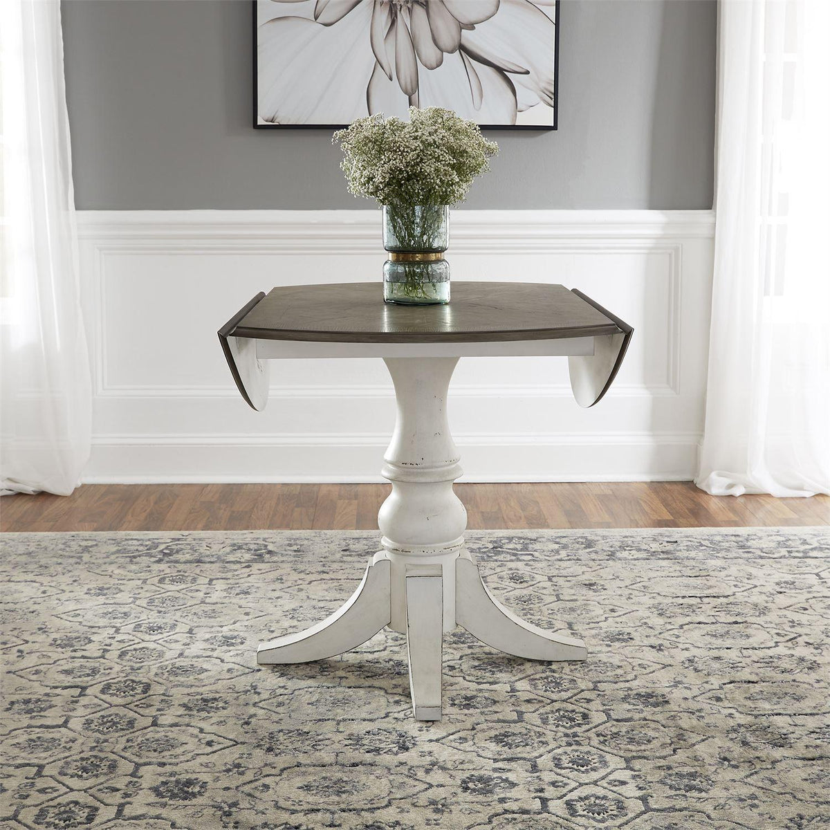 Liberty Furniture Industries Inc. Round Magnolia Manor Dining Table with Pedestal Base 244-T4444 IMAGE 2