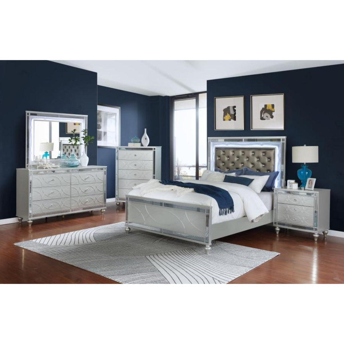 Coaster Furniture Gunnison 223214 Dresser Mirror - Silver Metallic IMAGE 2