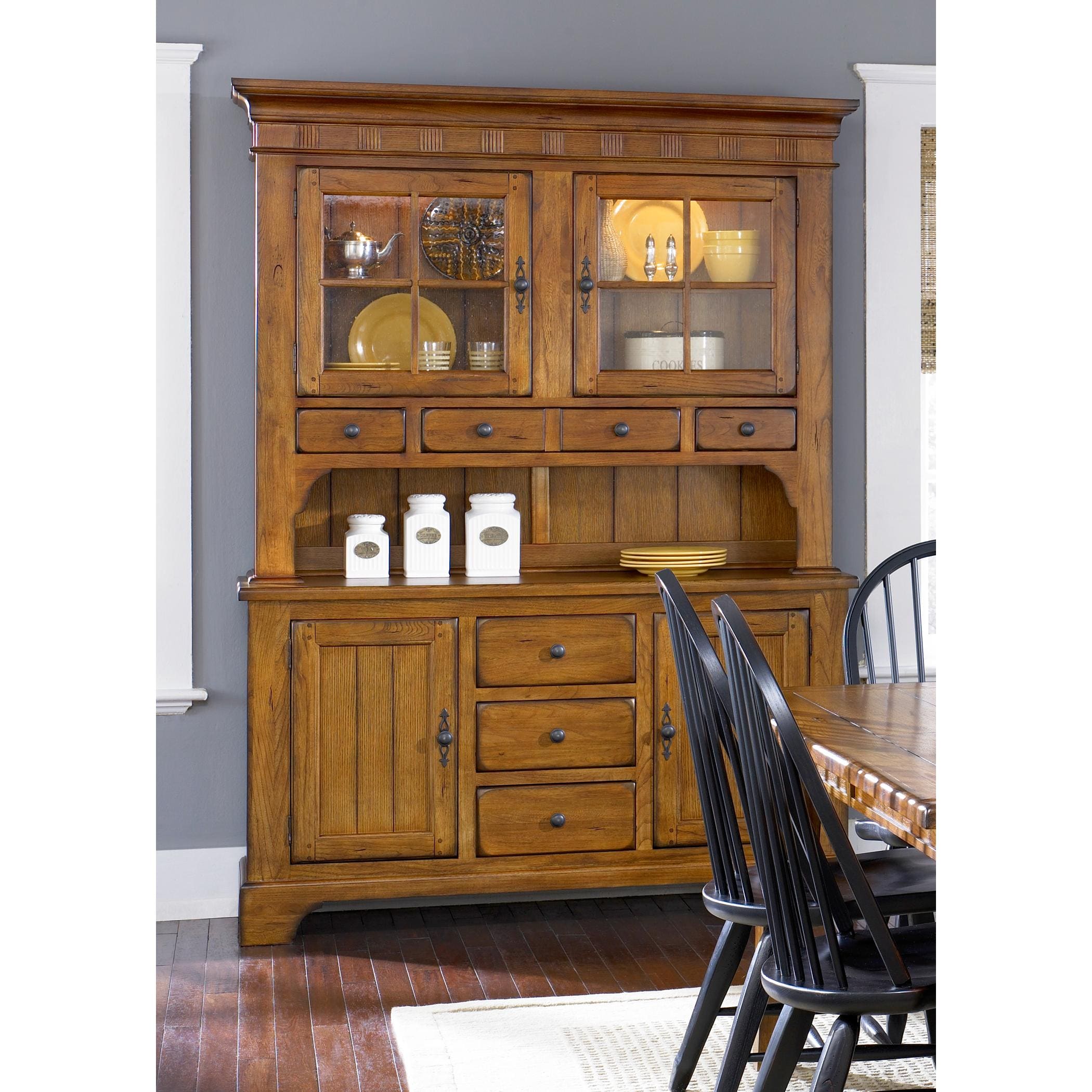  Liberty Furniture Industries Inc. Treasures Buffet 17-CB6285 IMAGE 2