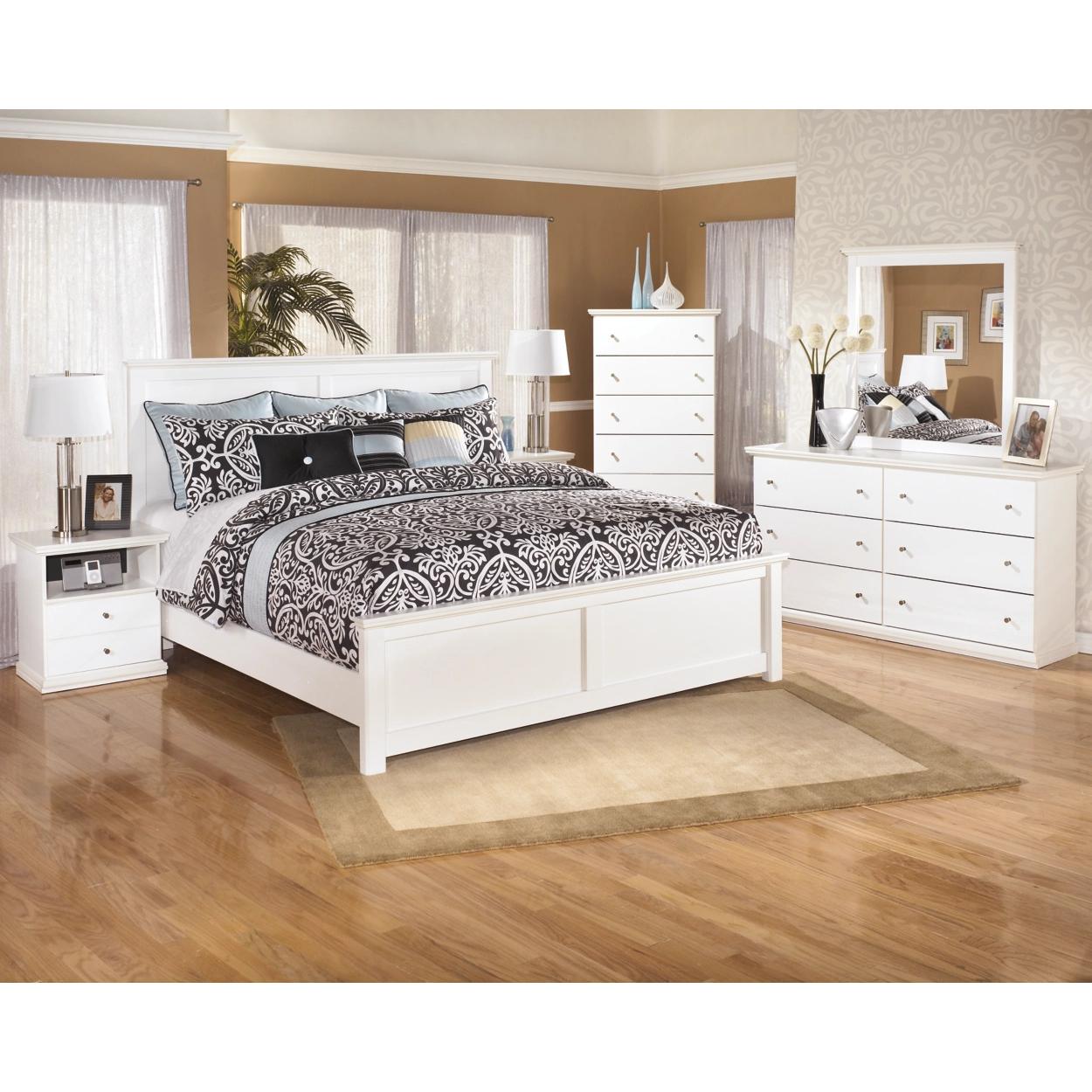  Signature Design by Ashley Bostwick Shoals 5-Drawer Chest B139-46 IMAGE 3
