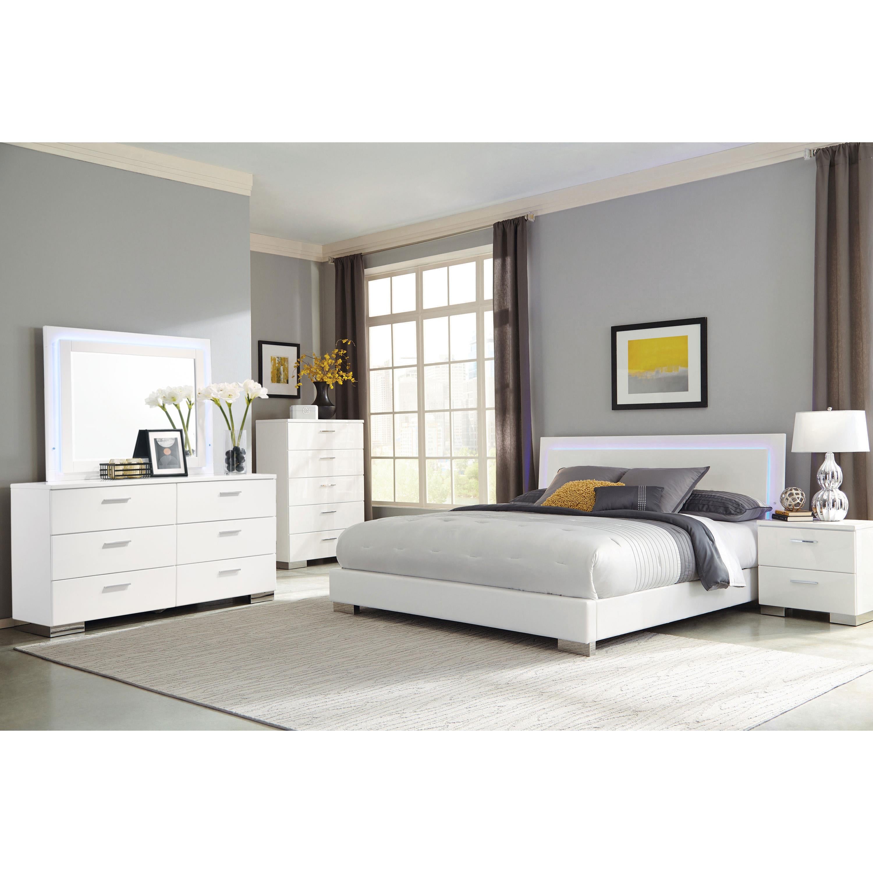  Coaster Furniture Felicity 203505 5-Drawer Bedroom Chest - White High Gloss IMAGE 10
