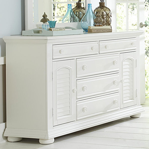 Liberty Furniture Industries Inc. Summer House I 5-Drawer Dresser 607-BR32