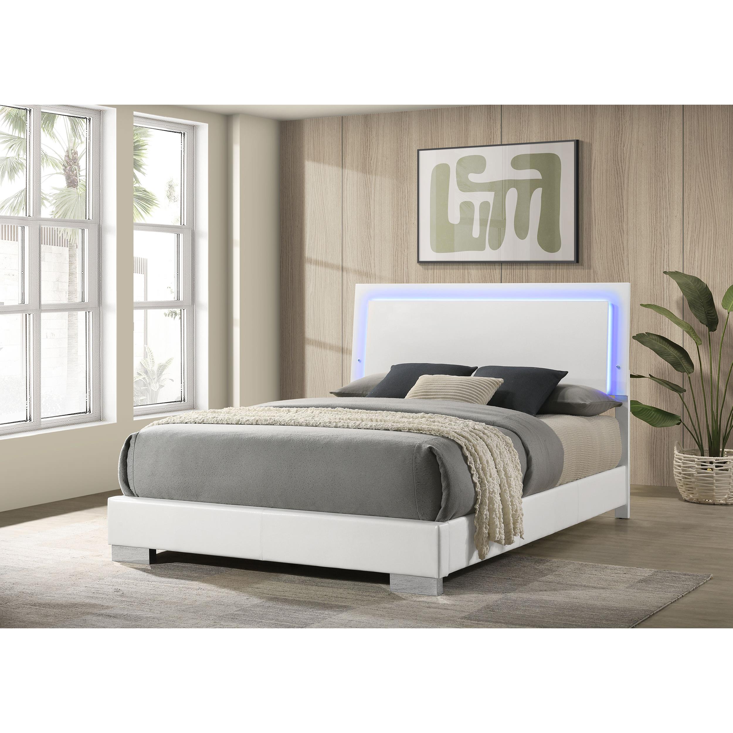  Size_Queen --  Coaster Furniture Felicity Panel Bed IMAGE 5