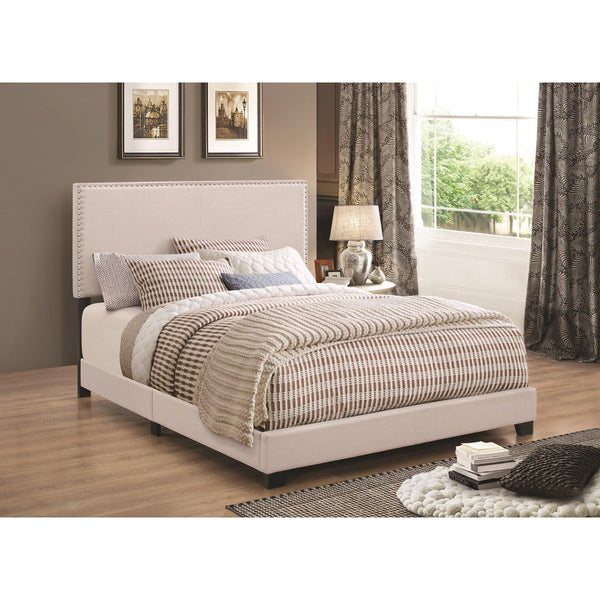 Coaster Furniture Boyd Upholstered Panel Bed