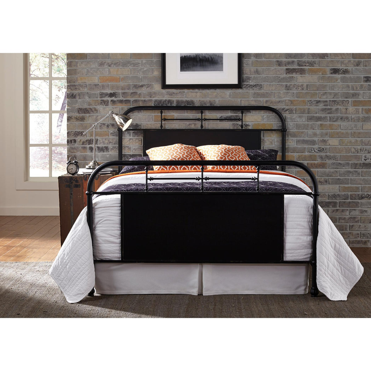 Size_Queen -- Vintage 179-BR13HFR-B Queen Metal Bed (Black) IMAGE 1