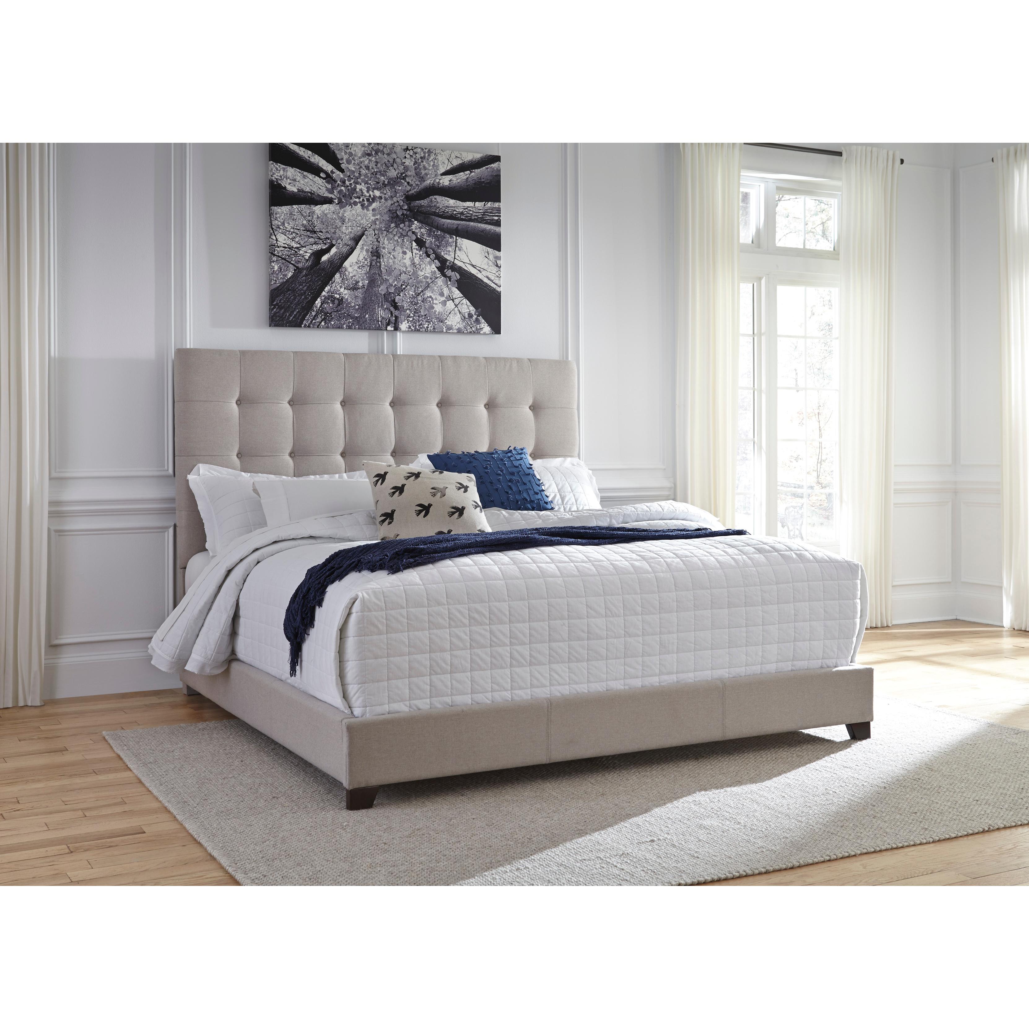  Size_Queen --  Signature Design by Ashley Dolante Upholstered Panel Bed IMAGE 2