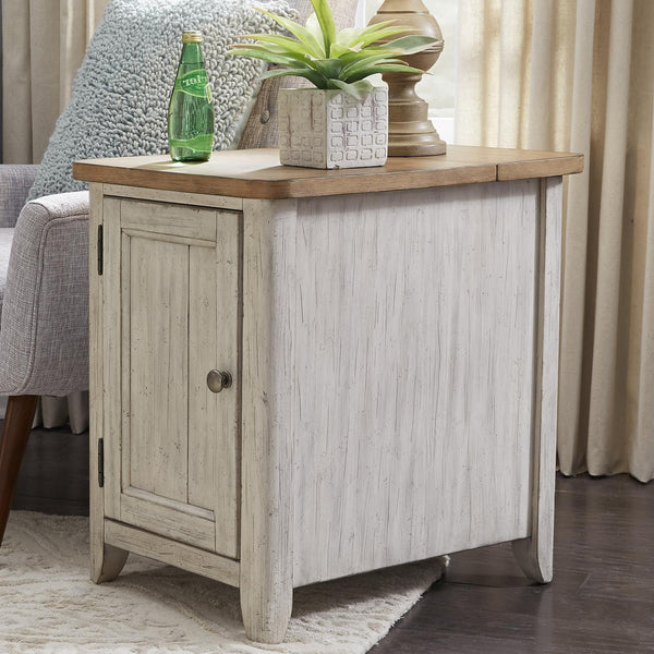 Liberty Furniture Industries Inc. Farmhouse Reimagined End Table 652-OT1022