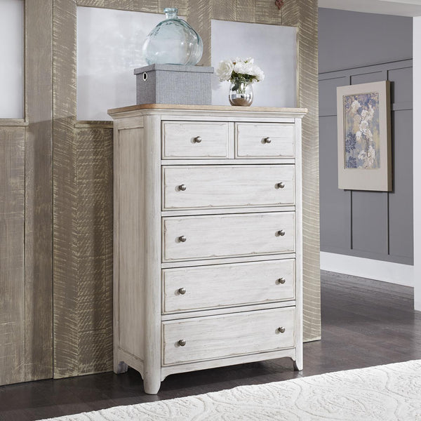 Liberty Furniture Industries Inc. Farmhouse Reimagined 5-Drawer Chest 652-BR41