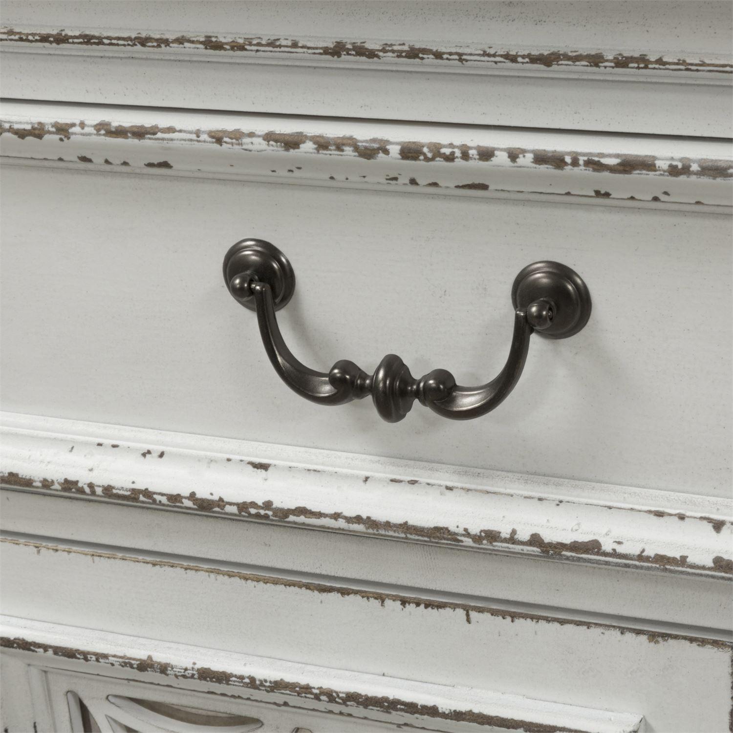  Liberty Furniture Industries Inc. Magnolia Manor Buffet 244-HB6642 IMAGE 6
