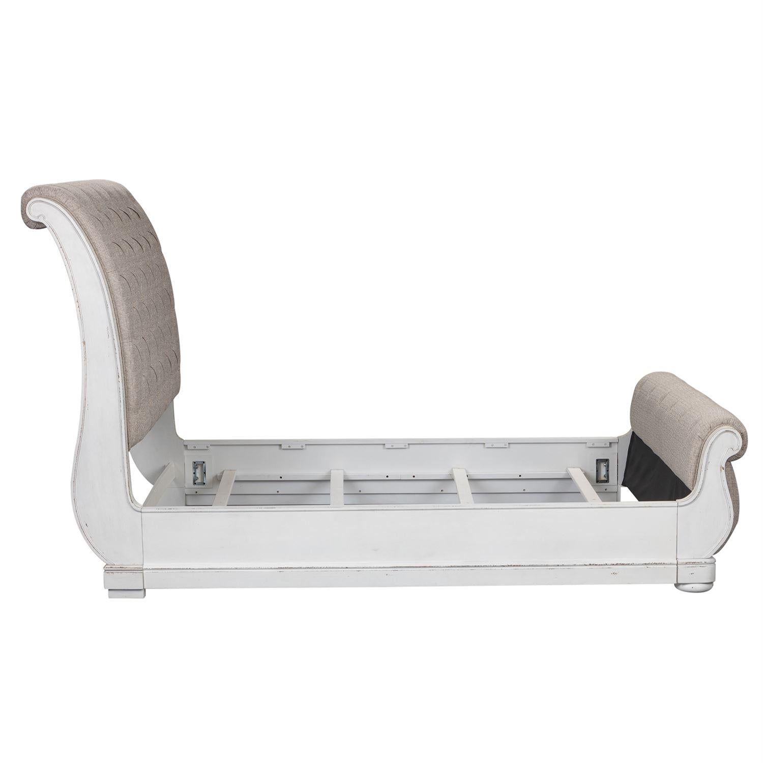  Size_Queen --  Liberty Furniture Industries Inc. Magnolia Manor Upholstered Sleigh Bed IMAGE 4