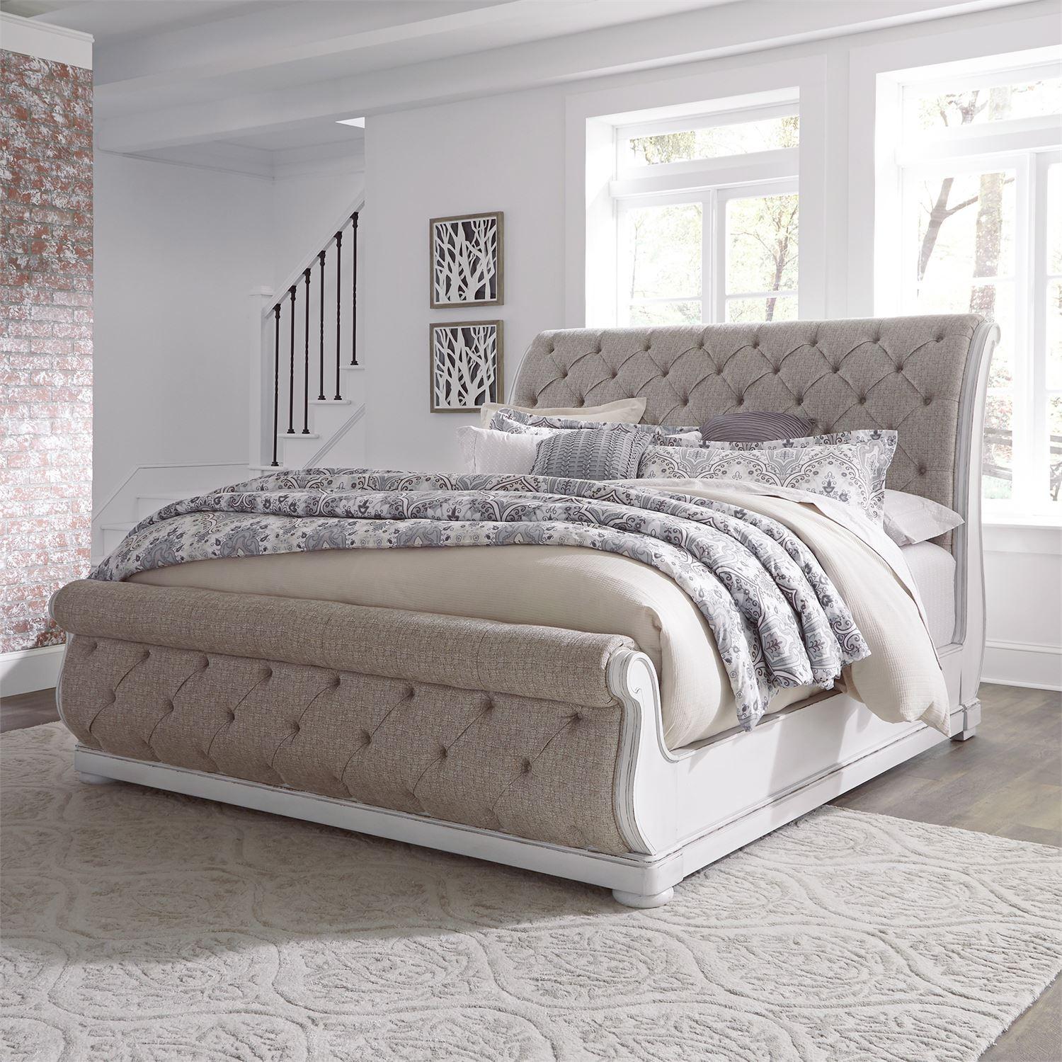  Size_Queen --  Liberty Furniture Industries Inc. Magnolia Manor Upholstered Sleigh Bed IMAGE 8