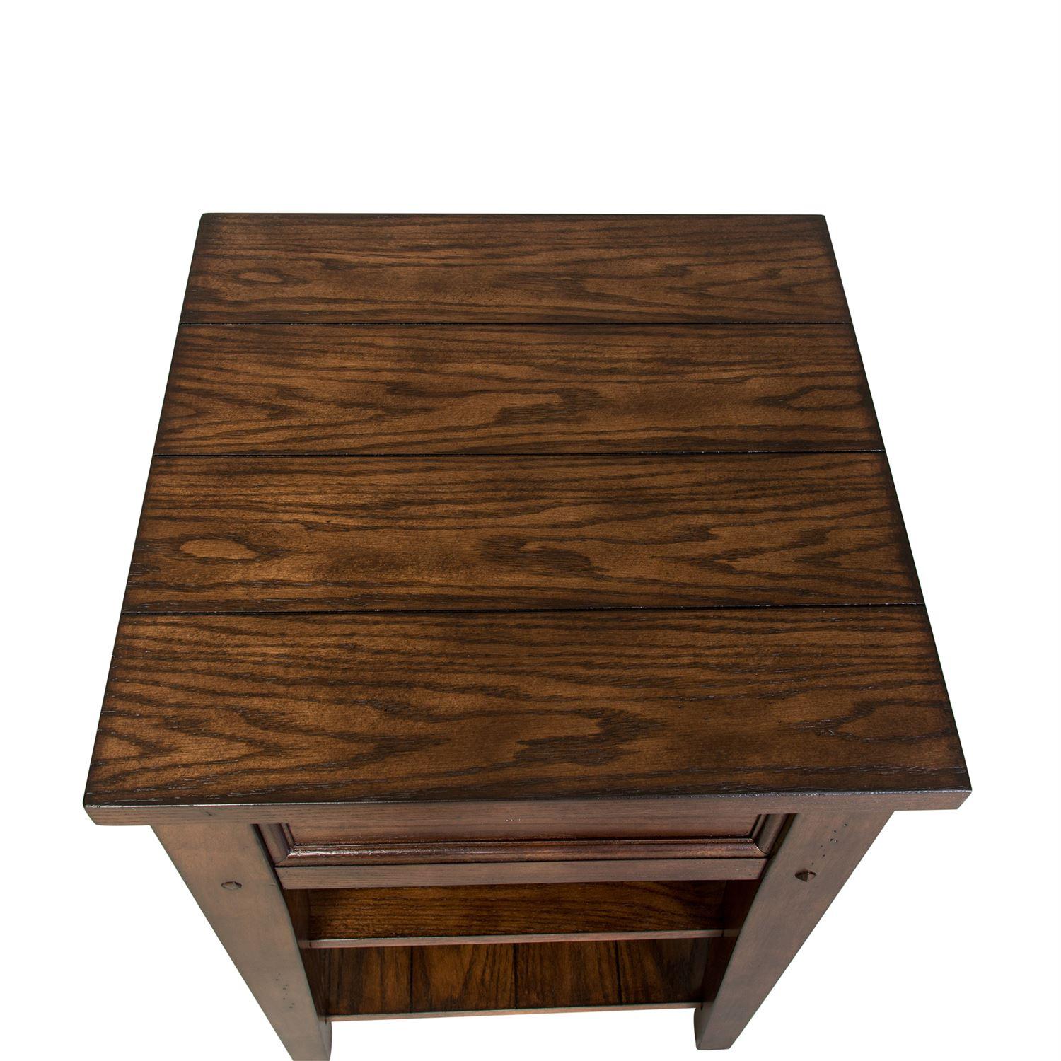  Liberty Furniture Industries Inc. Lake House Chairside Table 210-OT1021 IMAGE 3