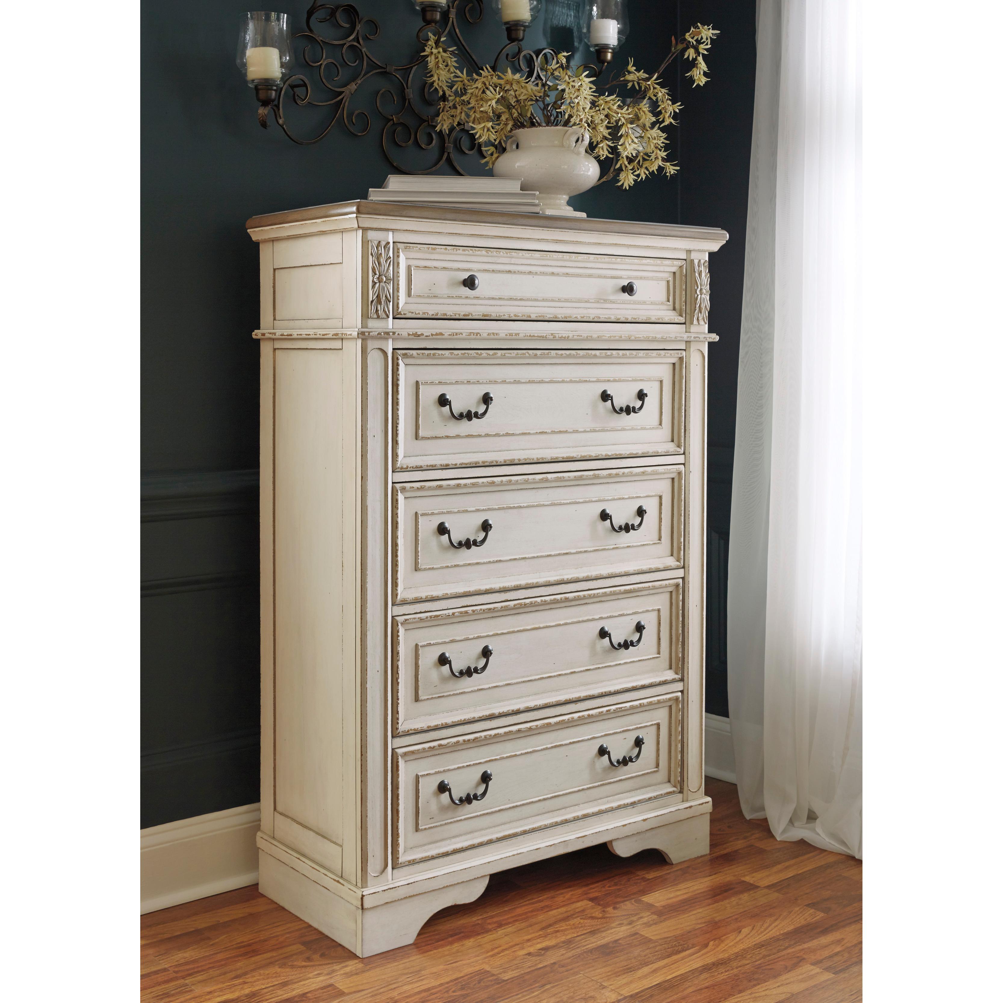  Signature Design by Ashley Realyn 5-Drawer Chest B743-46 IMAGE 4