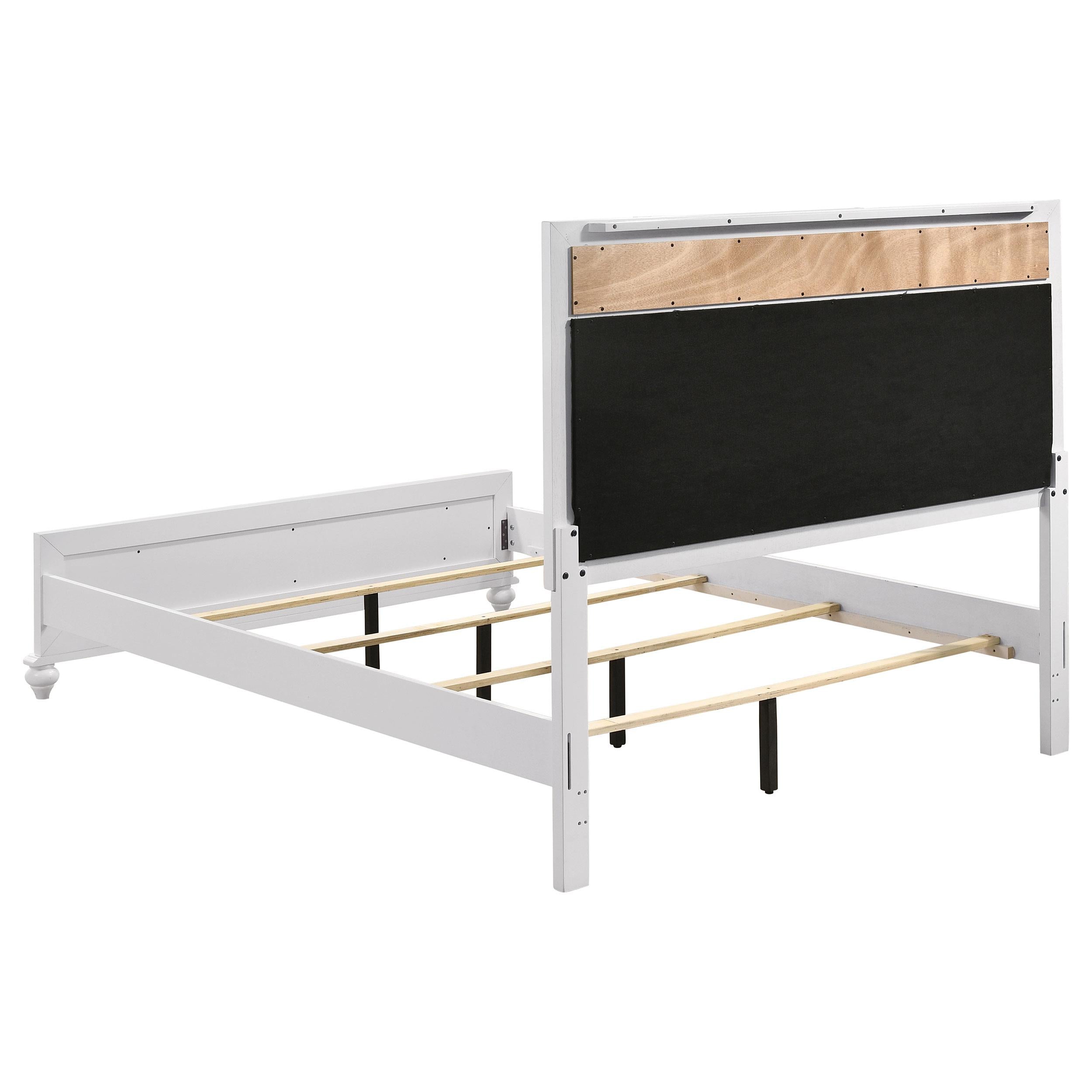  Size_Queen --  Coaster Furniture Barzini Upholstered Panel Bed IMAGE 6