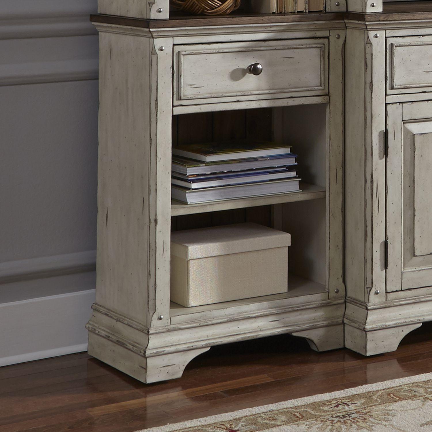  Liberty Furniture Industries Inc. Morgan Creek 498 Left Pier / Bookcase IMAGE 5