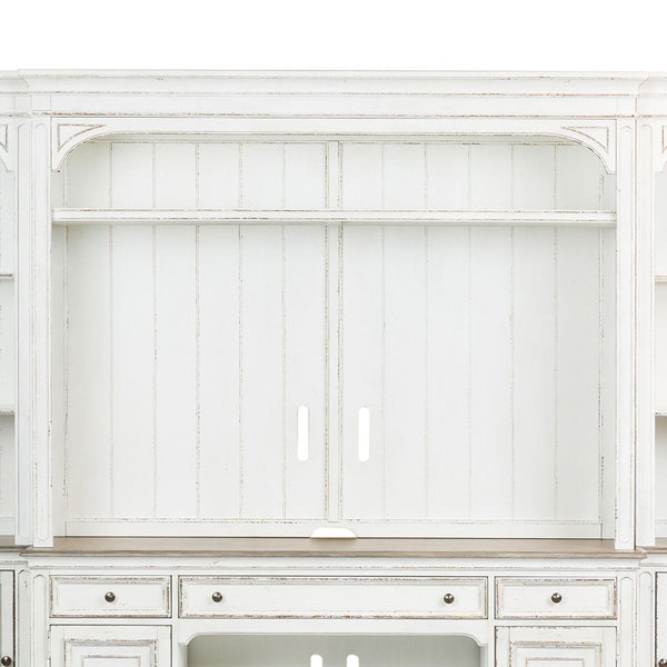 Liberty Furniture Industries Inc. Magnolia Manor 244-EC00 Entertainment Hutch