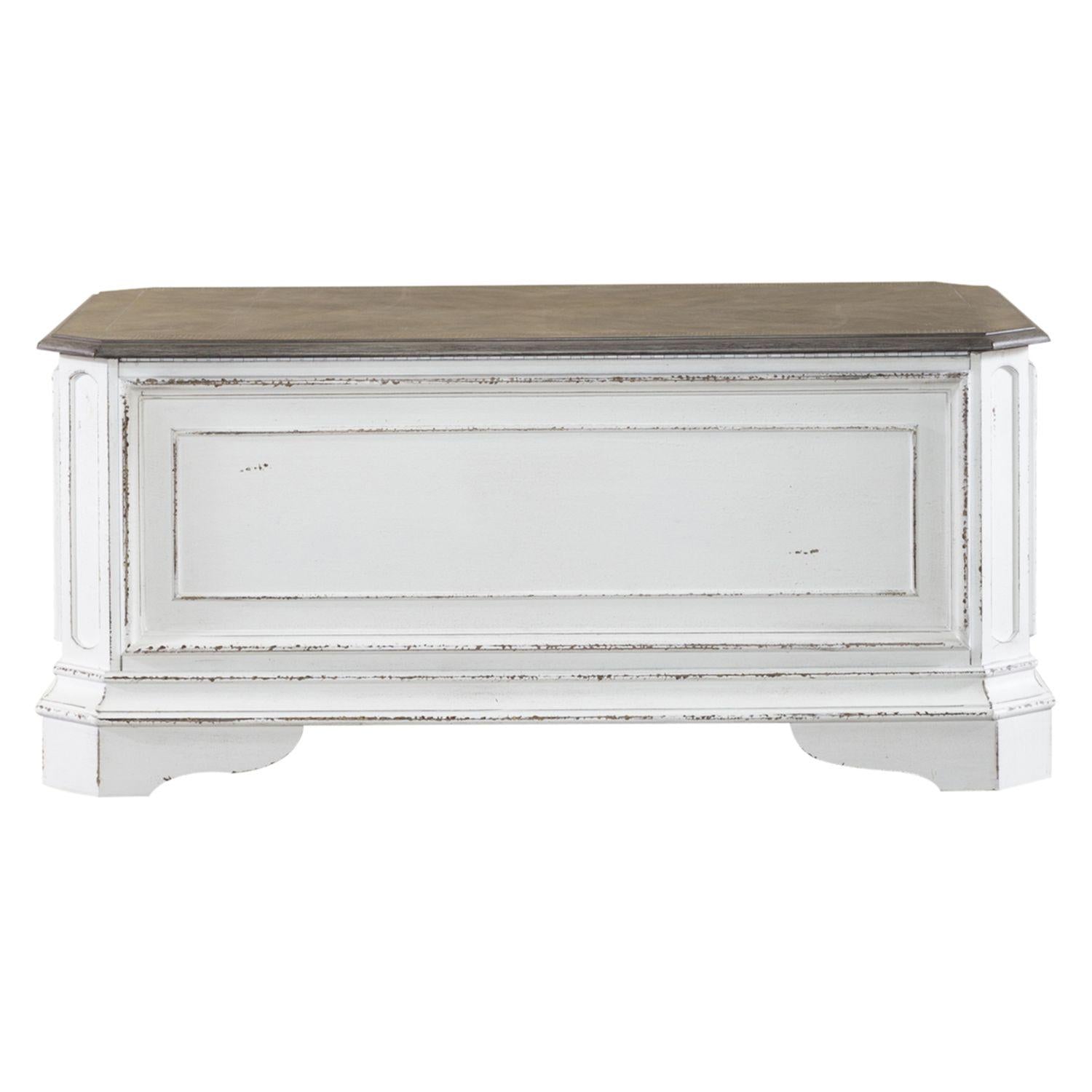  Liberty Furniture Industries Inc. Magnolia Manor 244-OT1013 Storage Trunk IMAGE 4