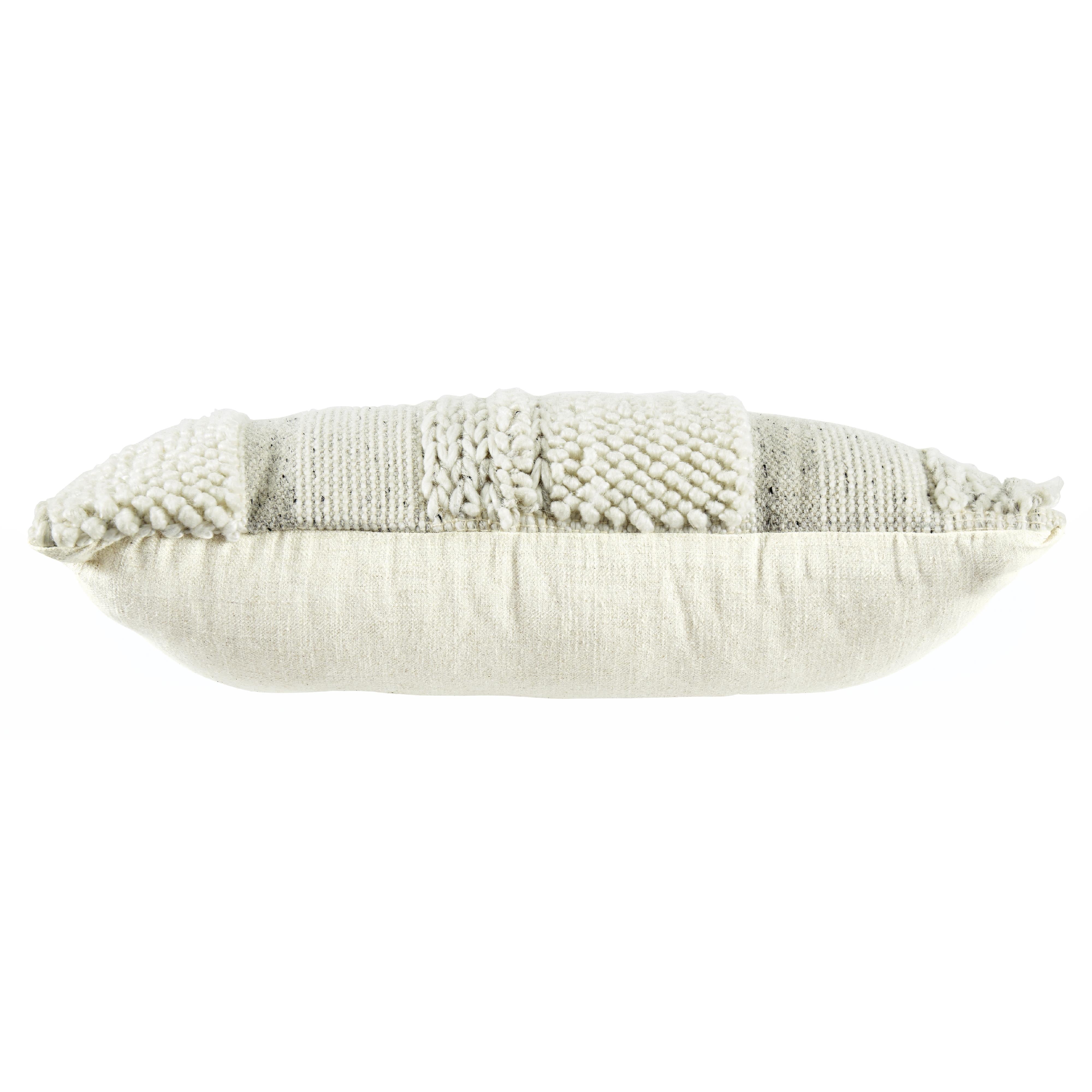  Signature Design by Ashley Standon A1001005 Pillow IMAGE 3