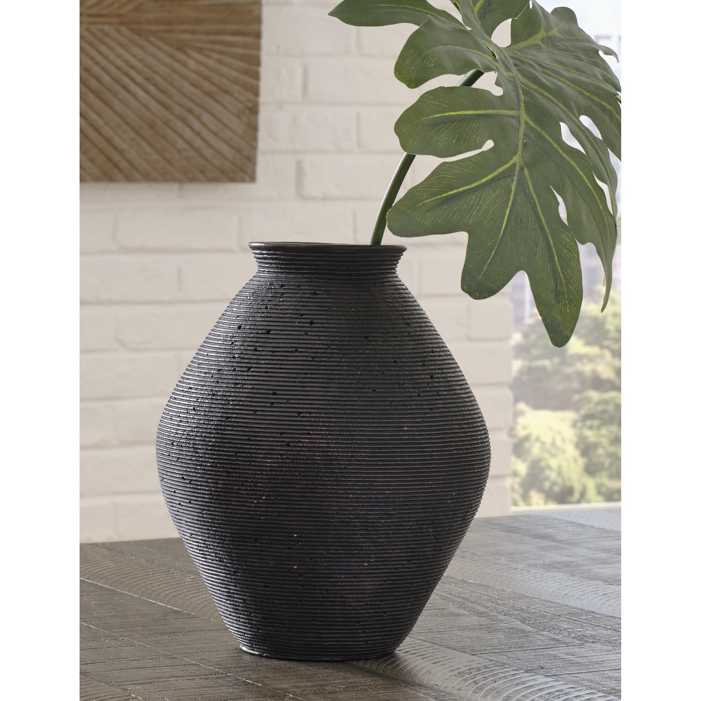  Signature Design by Ashley Hannela A2000511 Vase IMAGE 2