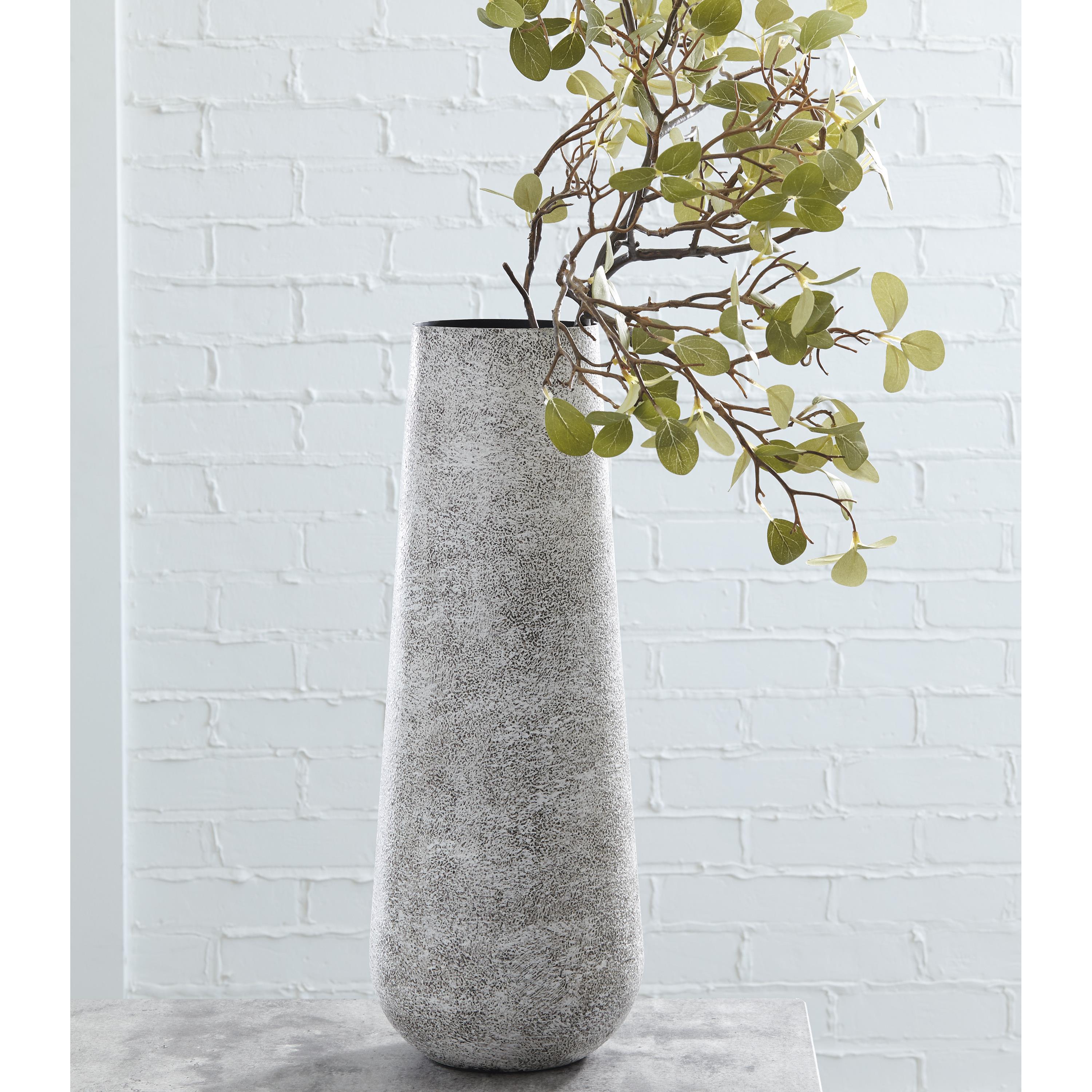  Signature Design by Ashley Fynn A2000517 Vase IMAGE 2