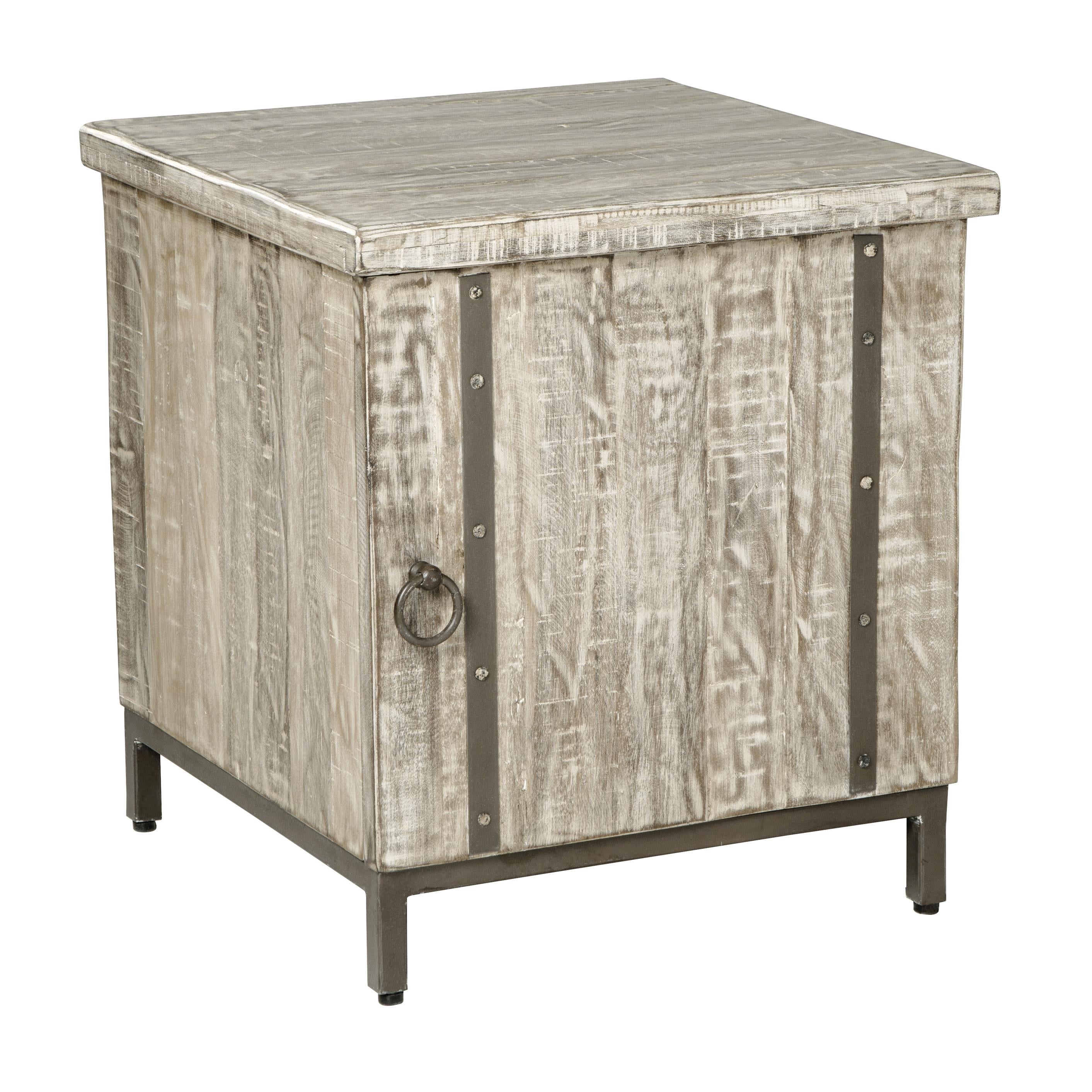  Signature Design by Ashley Laddford A4000506 Accent Cabinet IMAGE 1