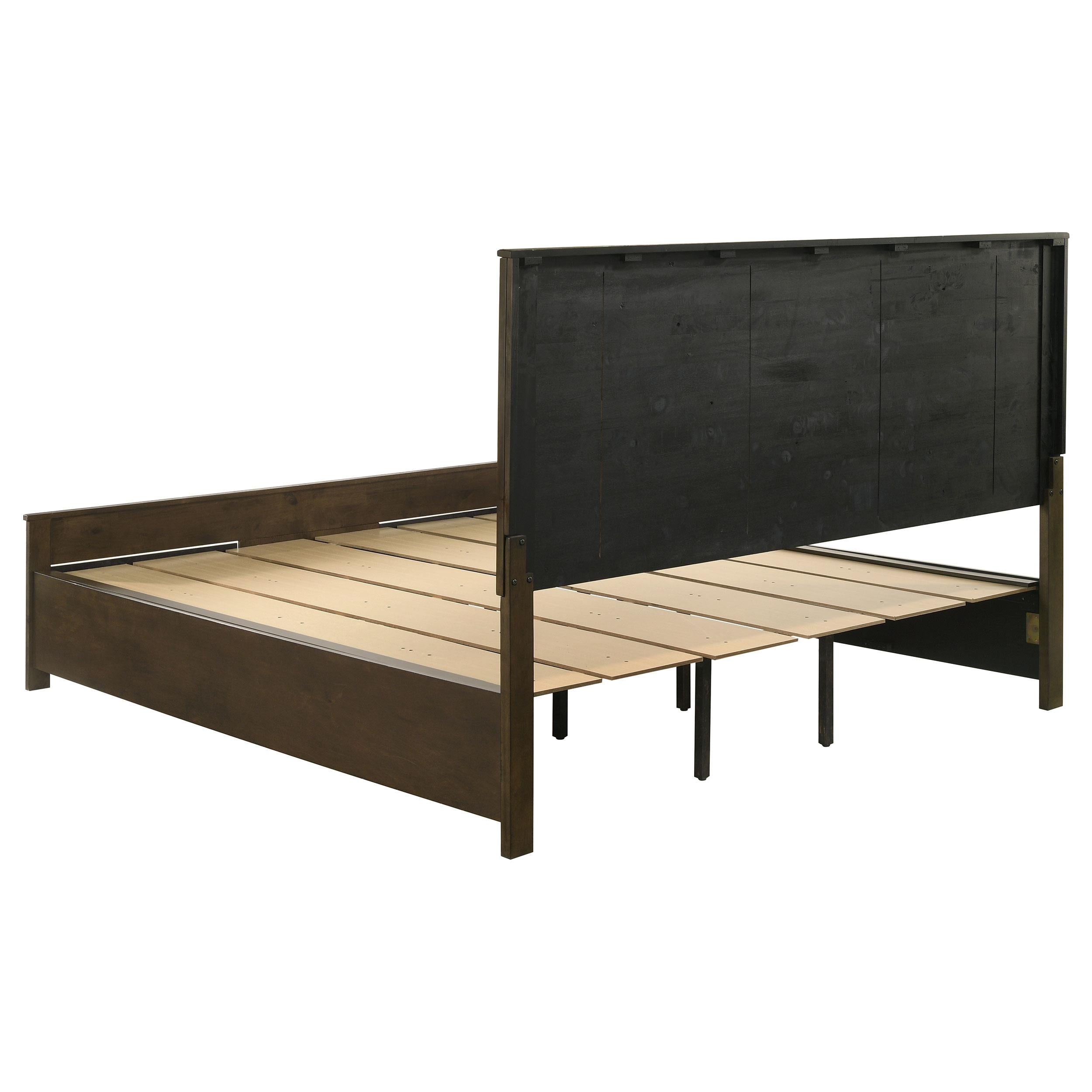  Size_California King --  Woodmont 222631KW California King Storage Bed - Rustic Golden Brown IMAGE 4