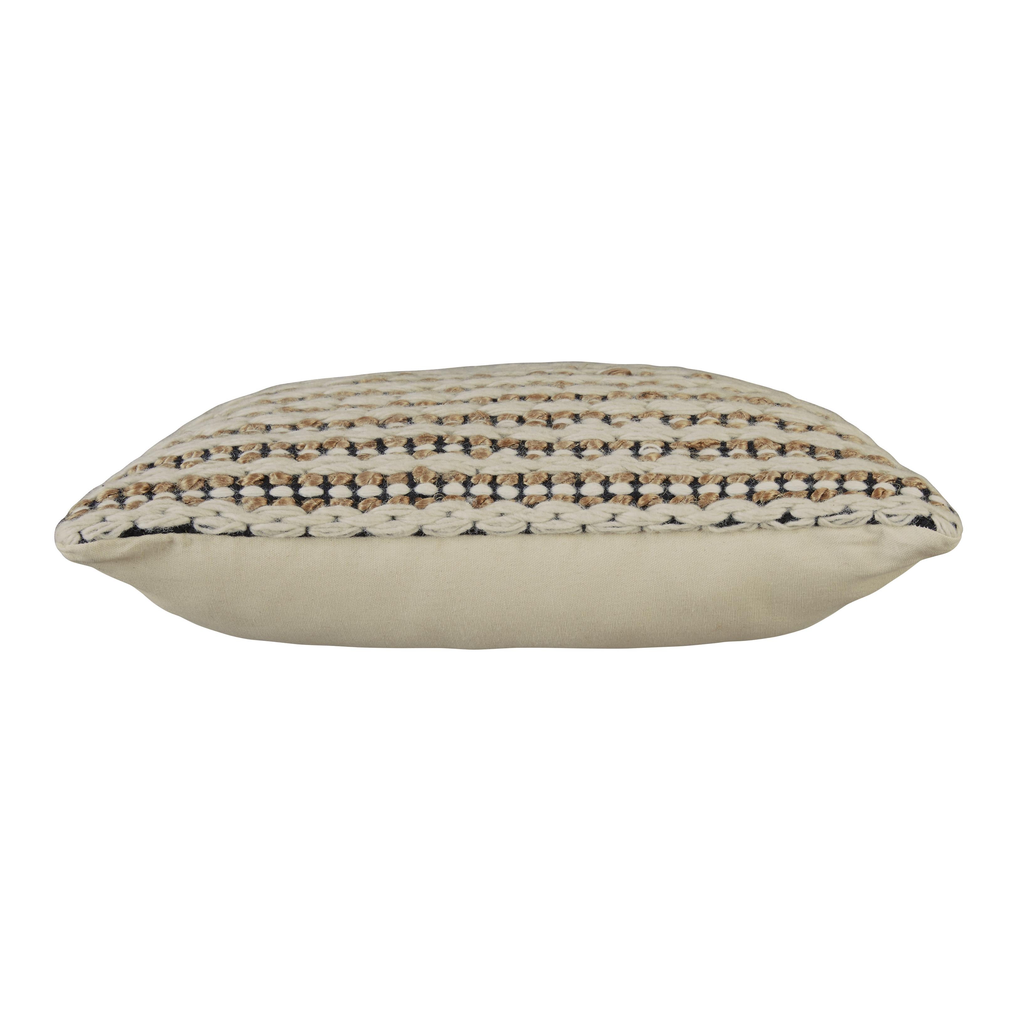  Signature Design by Ashley Nealington A1000929 Pillow IMAGE 3