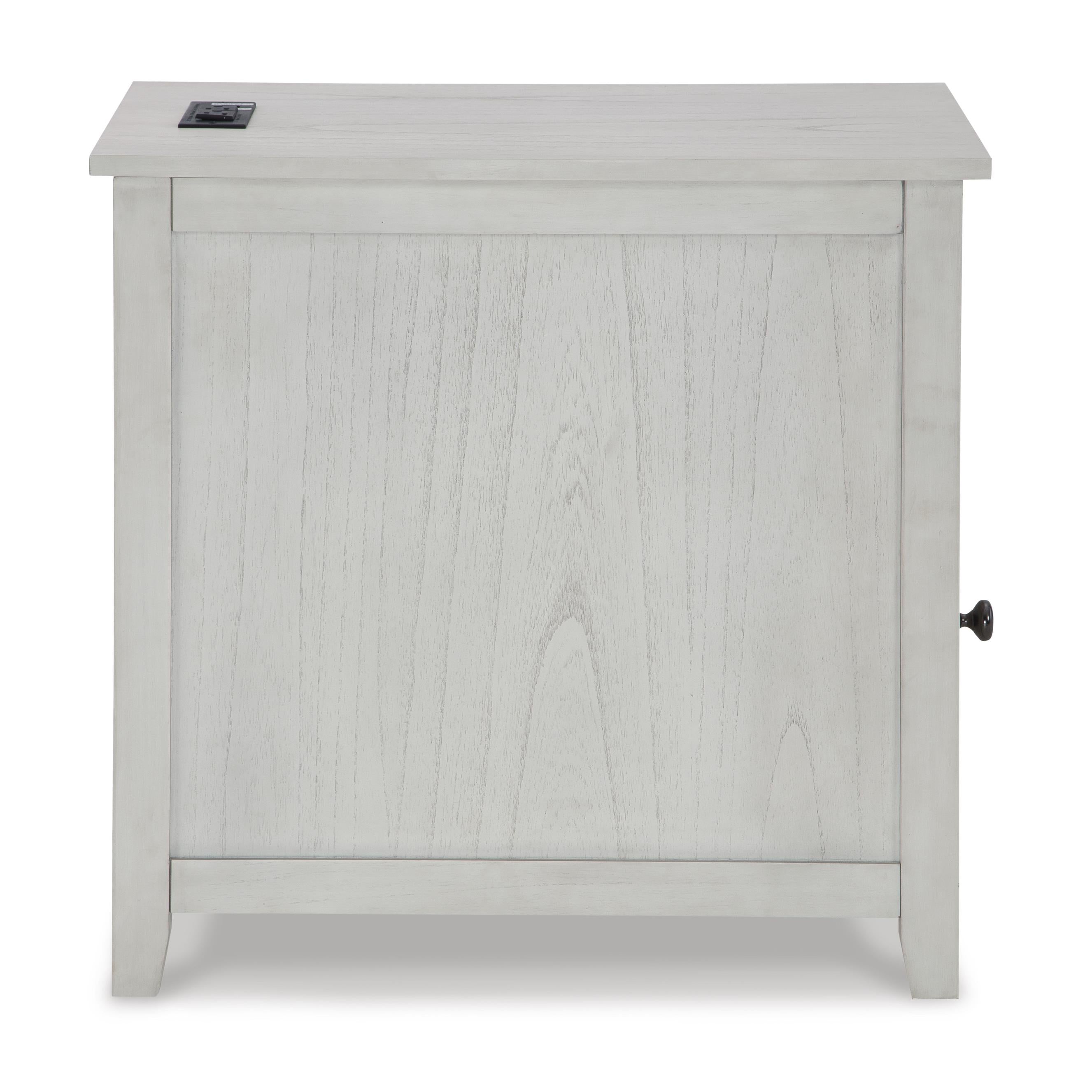  Signature Design by Ashley Treytown T300-517 Chair Side End Table IMAGE 4