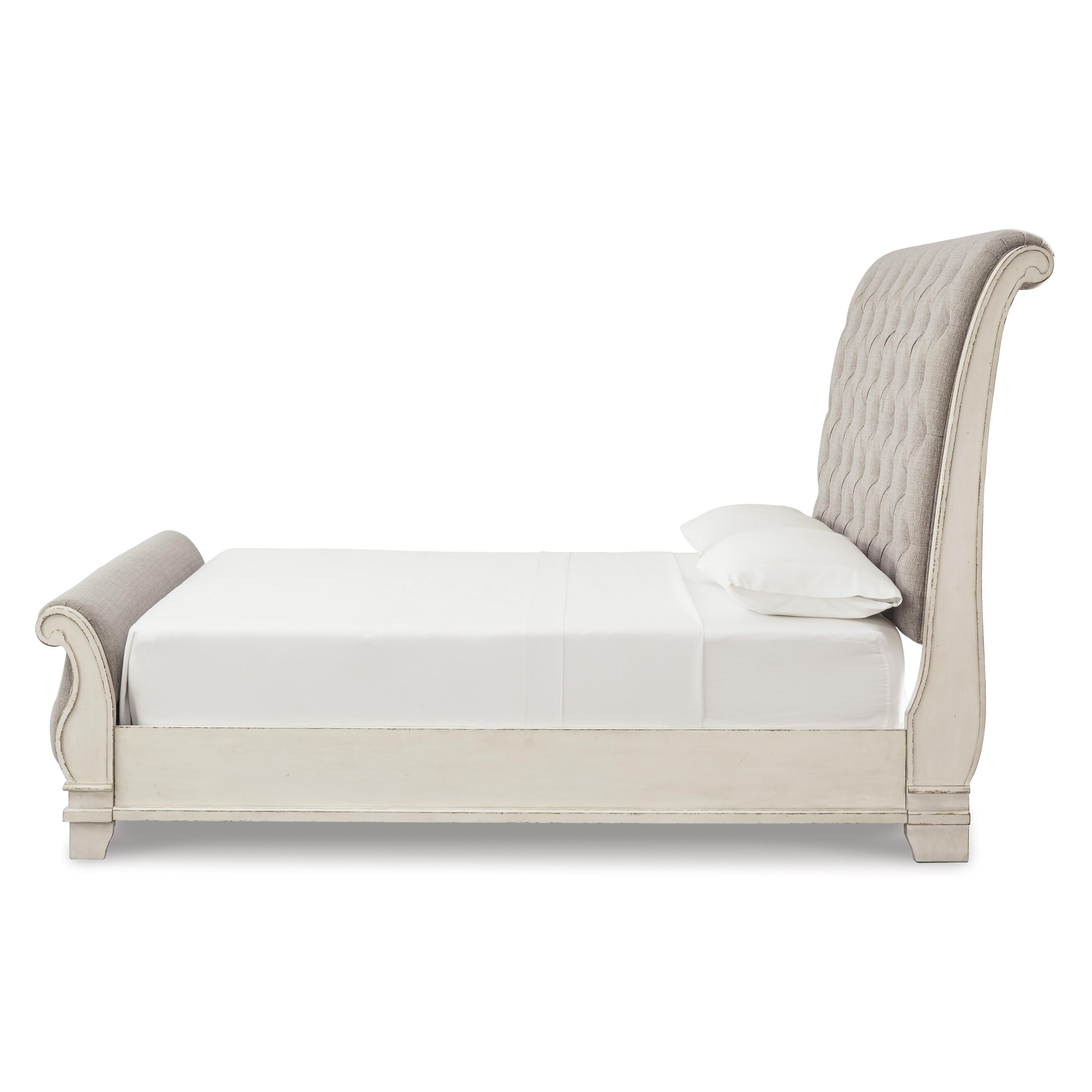  Size_California King --  Realyn B743B10 California King Sleigh Bed IMAGE 3