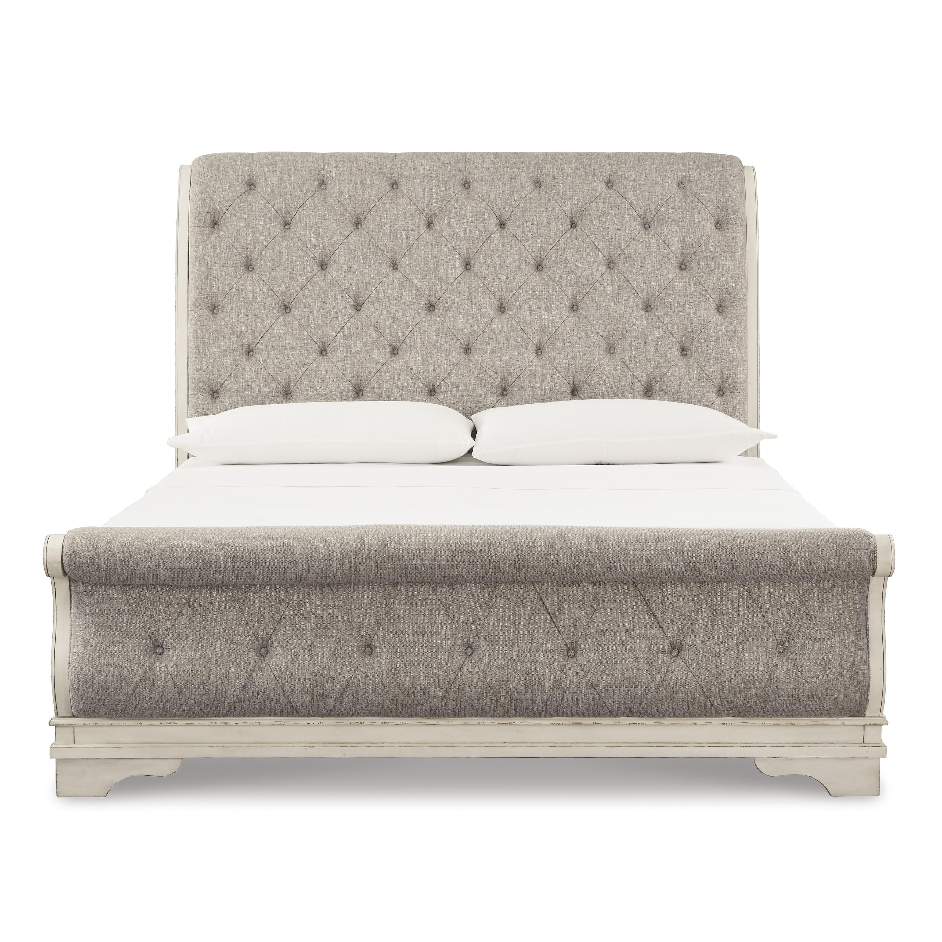  Size_Queen --  Signature Design by Ashley Realyn Upholstered Sleigh Bed IMAGE 2