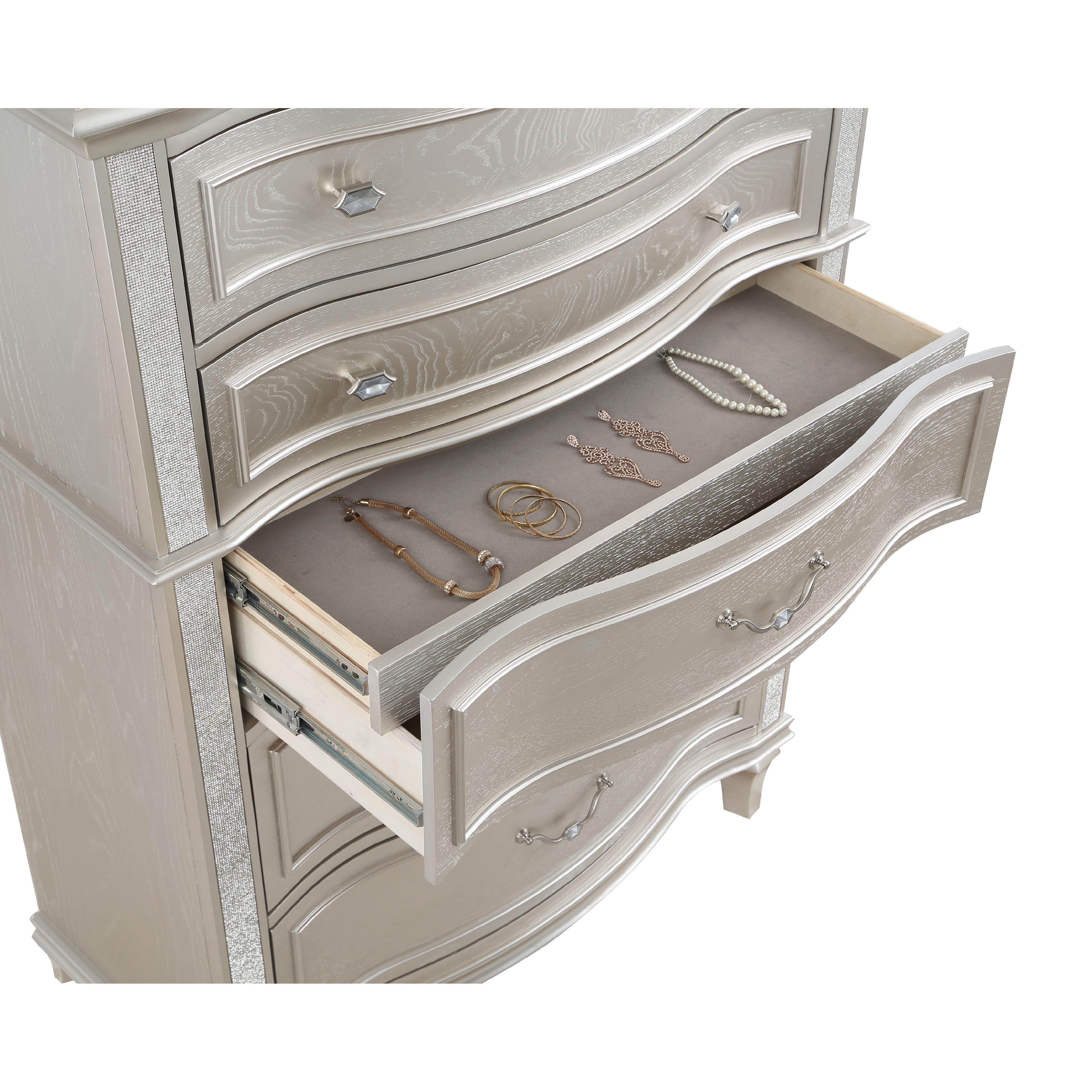  Coaster Furniture Evangeline 223395 6-Drawer Bedroom Chest - Silver Oak IMAGE 12