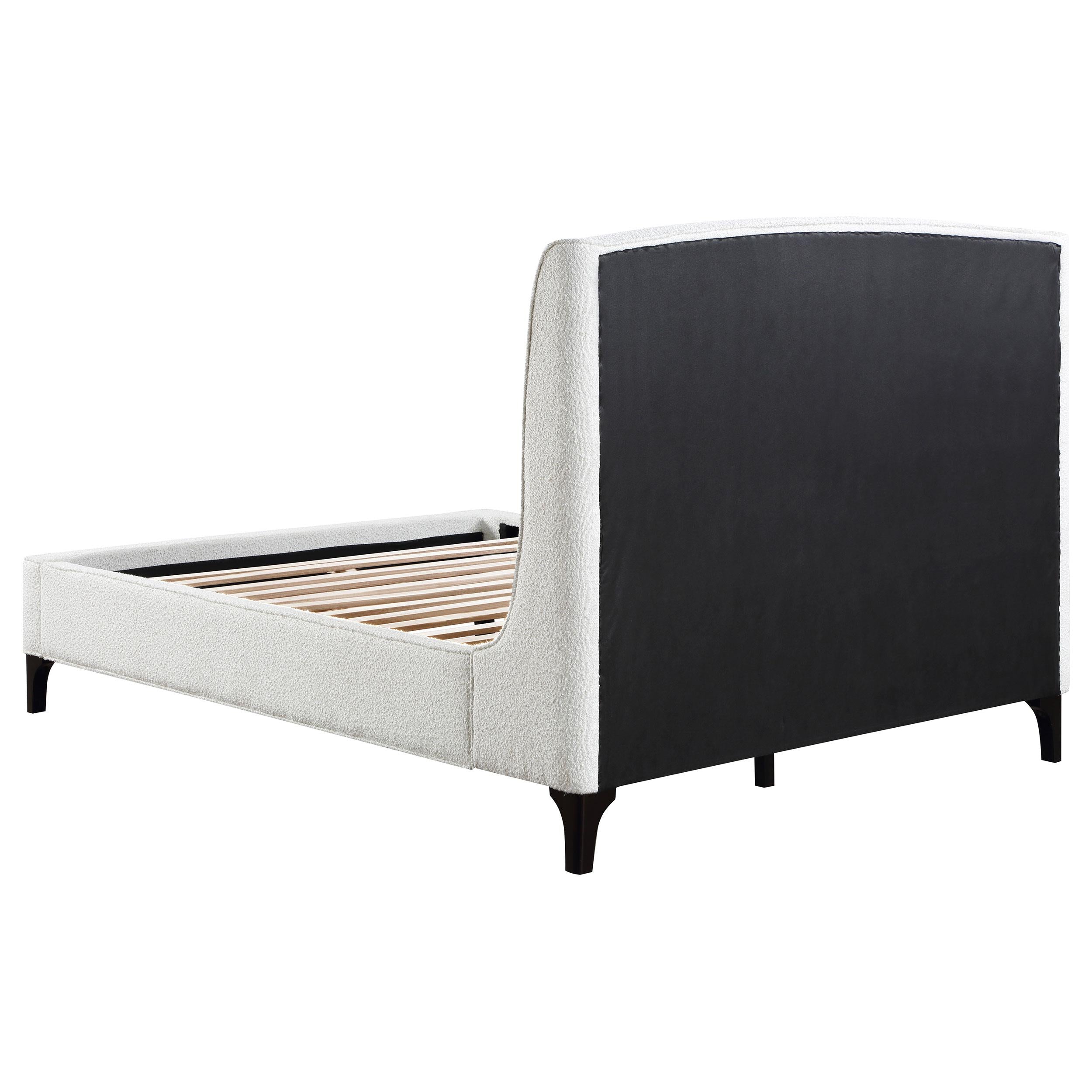  Size_Queen --  Coaster Furniture Mosby Upholstered Panel Bed IMAGE 6
