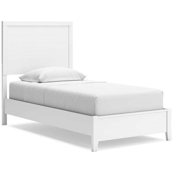 Signature Design by Ashley Binterglen Panel Bed