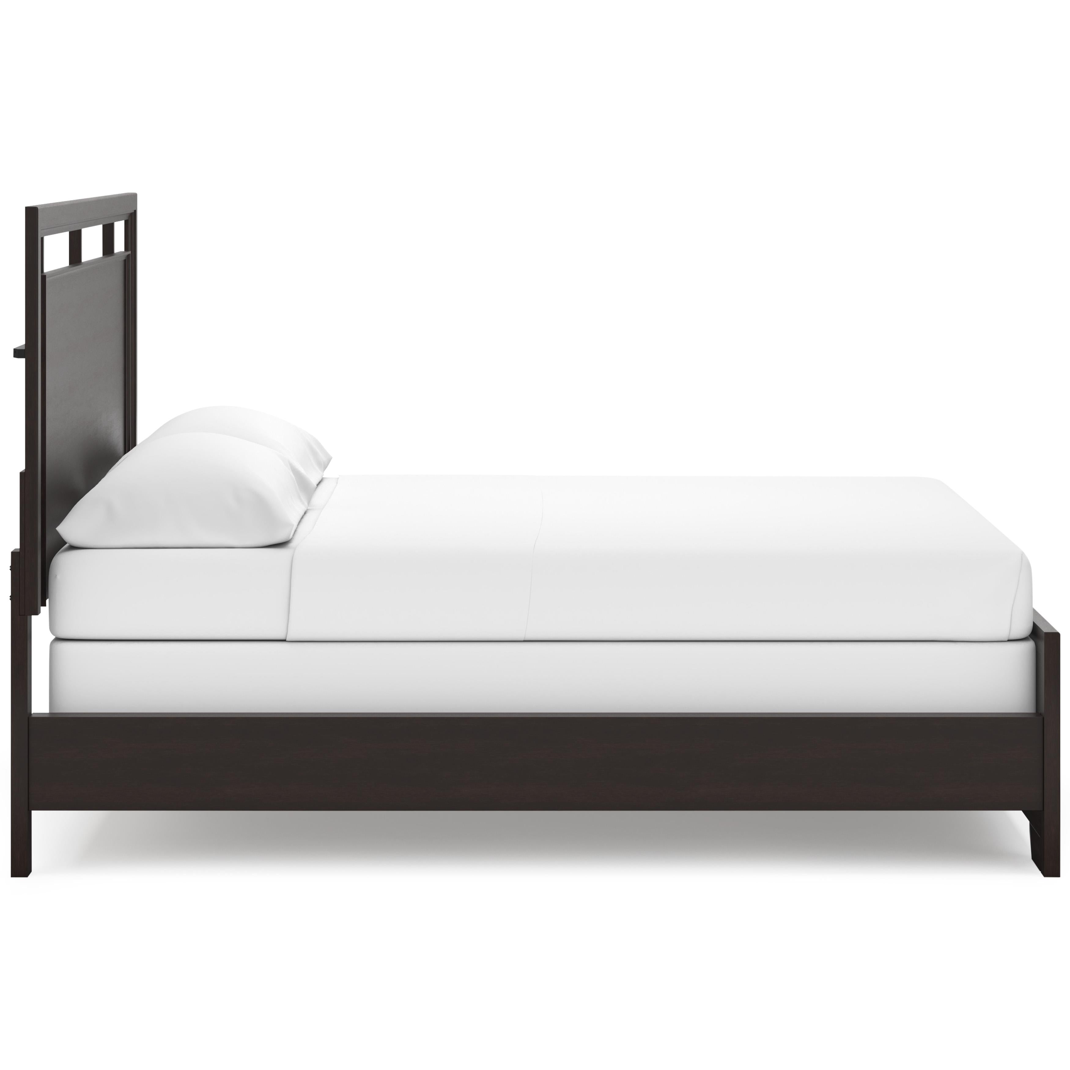  Size_California King --  Covetown B441B9 California King Panel Bed IMAGE 3