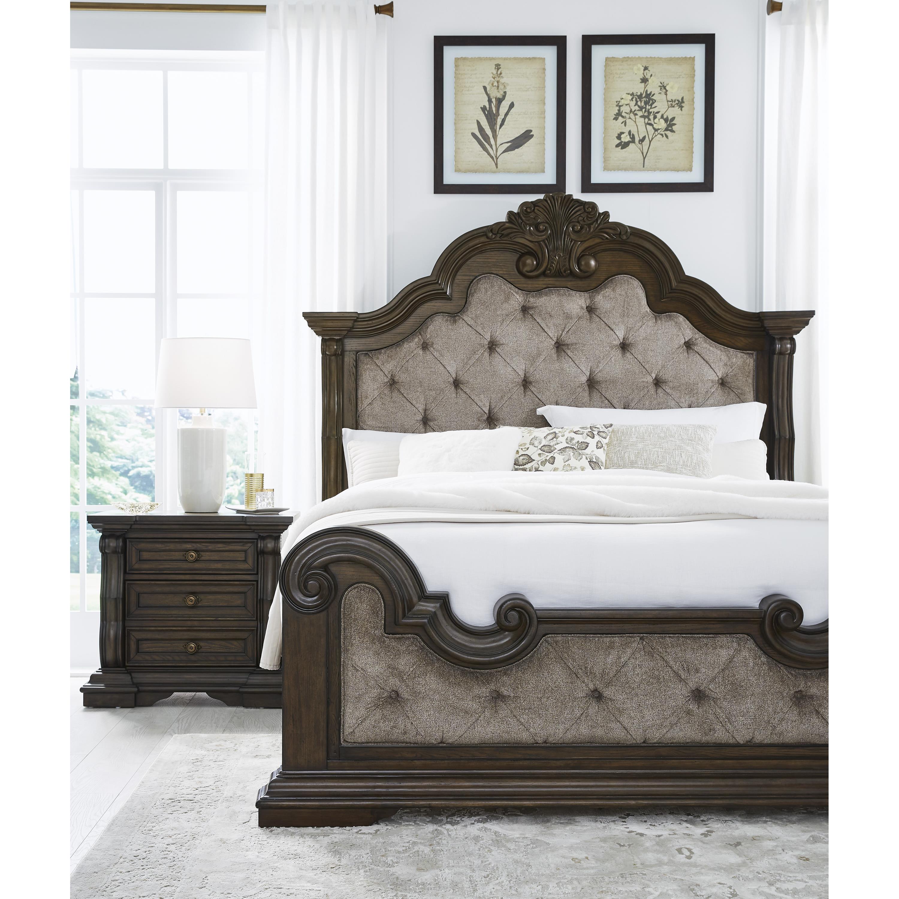  Size_Queen --  Signature Design by Ashley Maylee Upholstered Panel Bed IMAGE 10