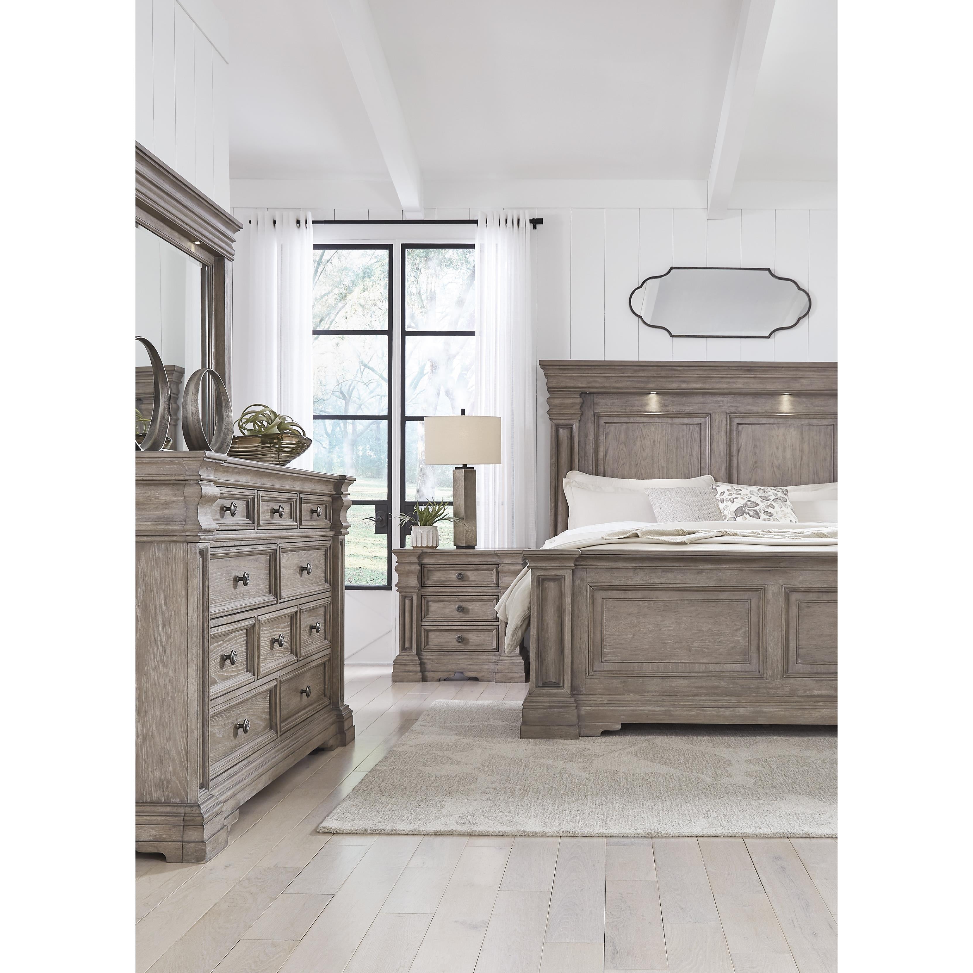  Size_Queen --  Signature Design by Ashley Blairhurst Panel Bed IMAGE 10