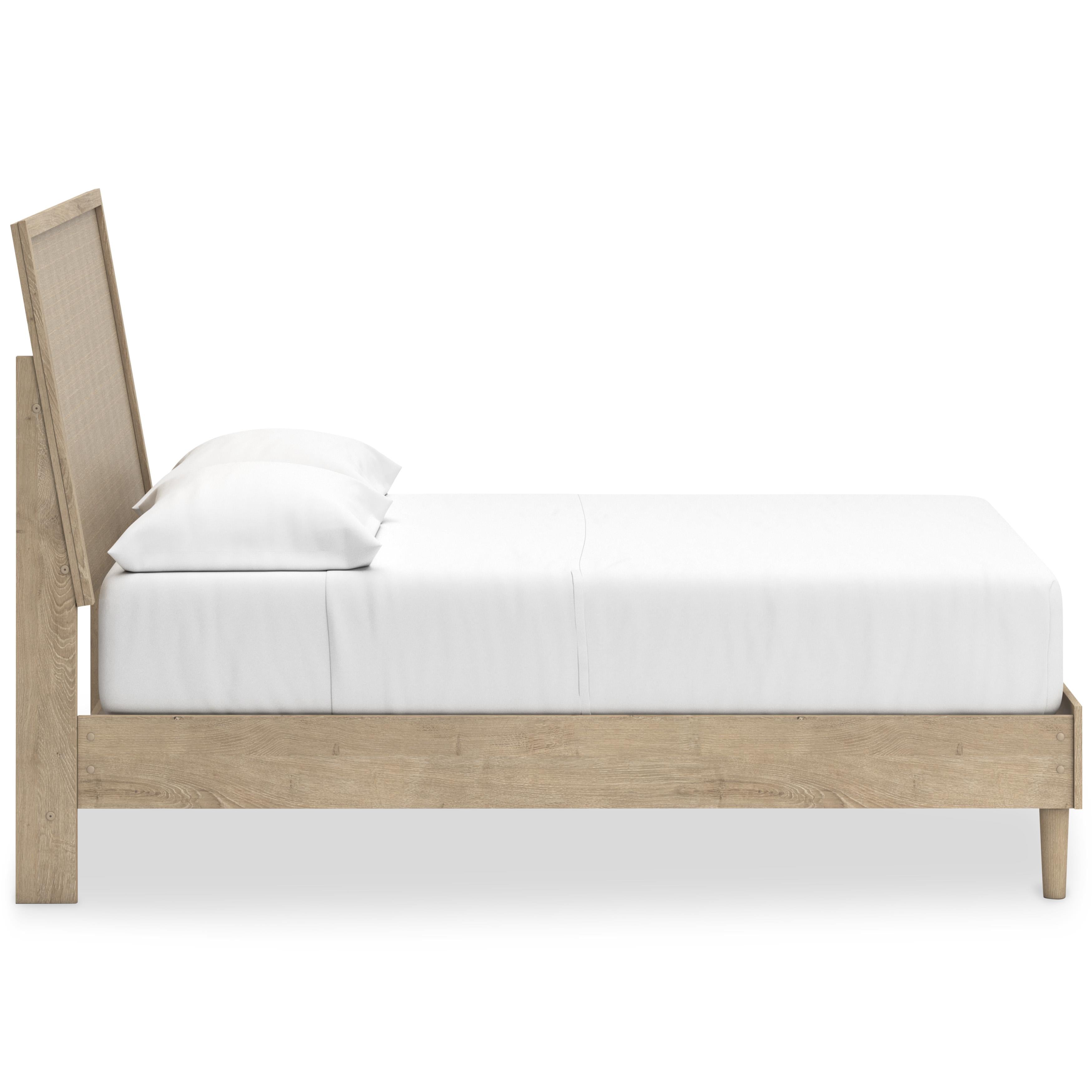  Size_Full --  Signature Design by Ashley Cielden Panel Bed IMAGE 3