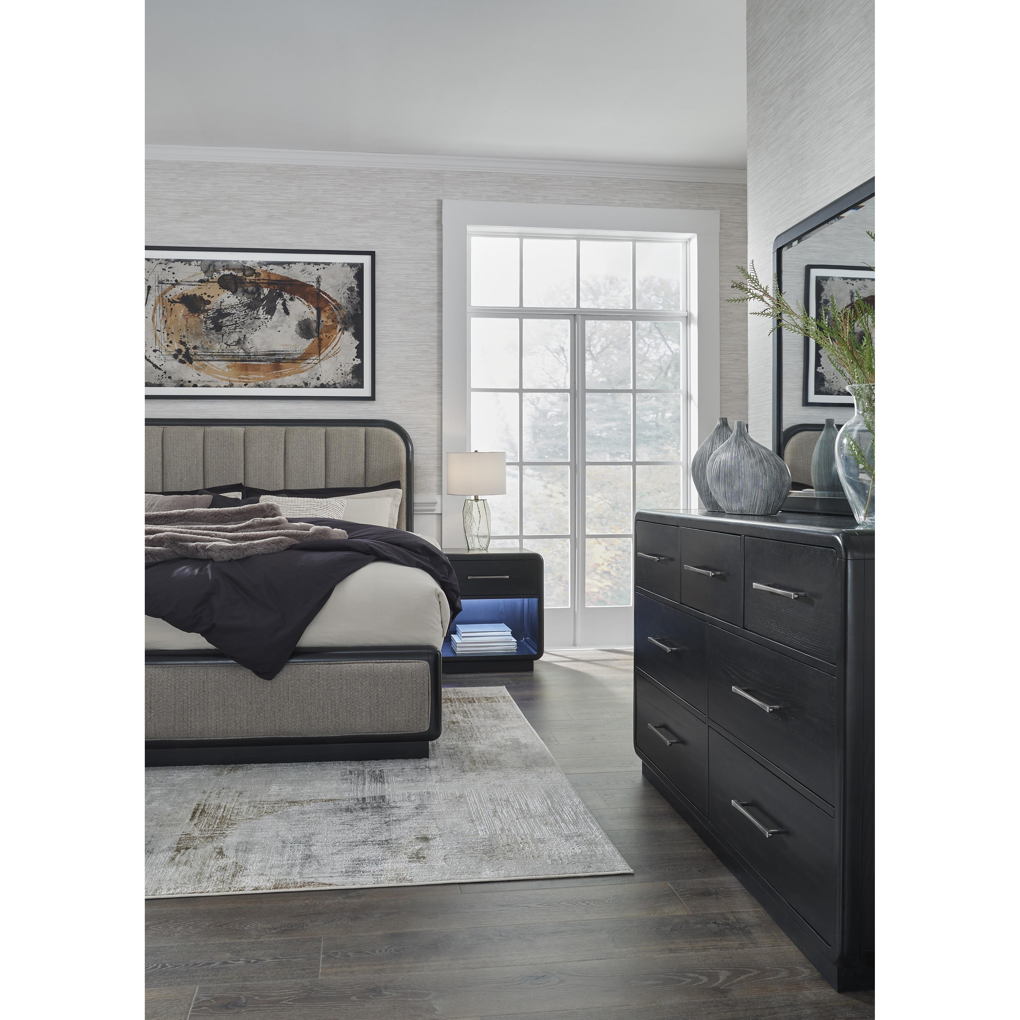  Size_King --  Rowanbeck B821B4 King Upholstered Panel Bed IMAGE 12