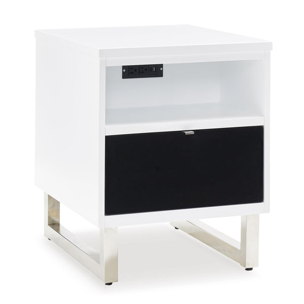 Signature Design by Ashley Gardoni T756-7 Chair Side End Table