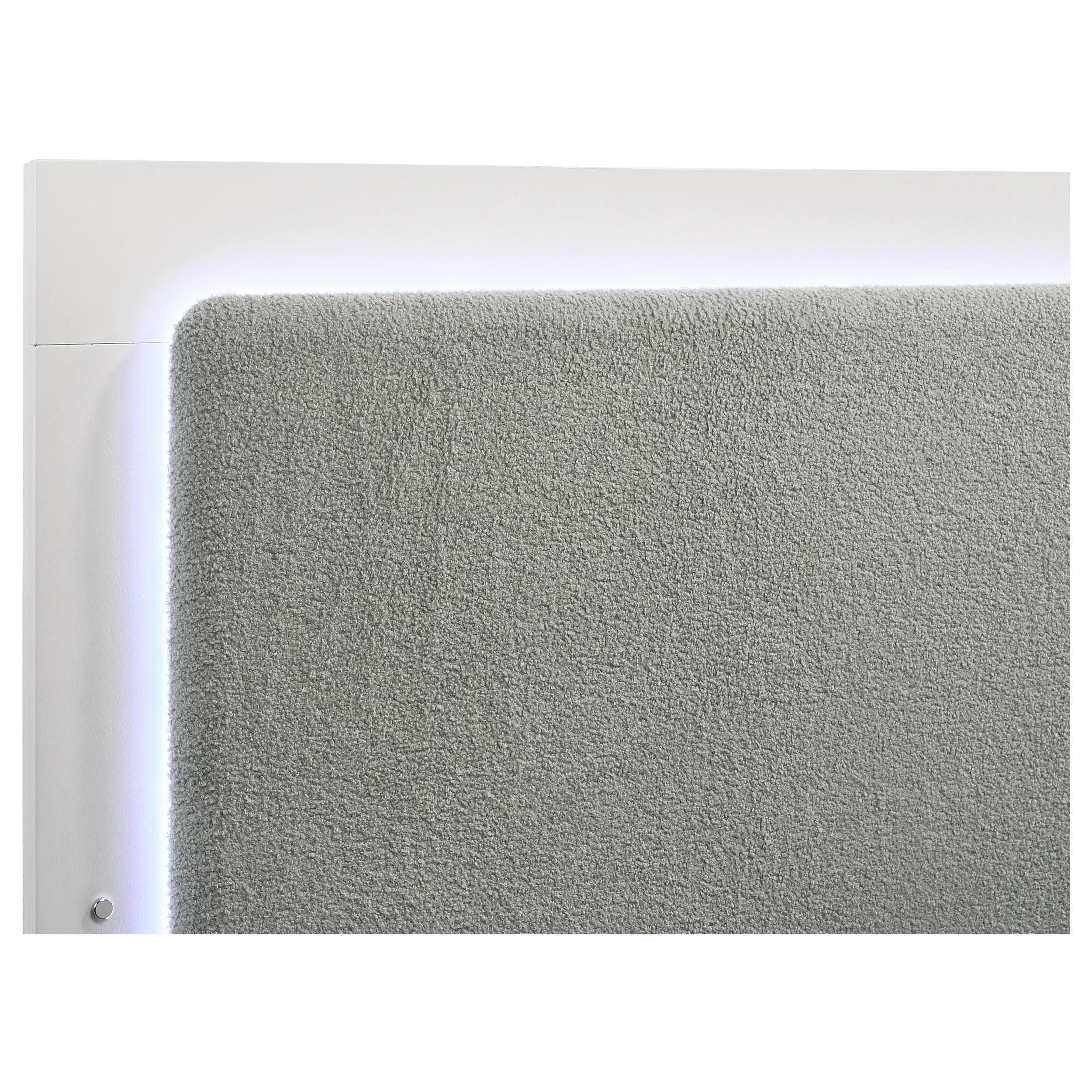  Size_Queen --  Coaster Furniture Caraway Upholstered Panel Bed IMAGE 6