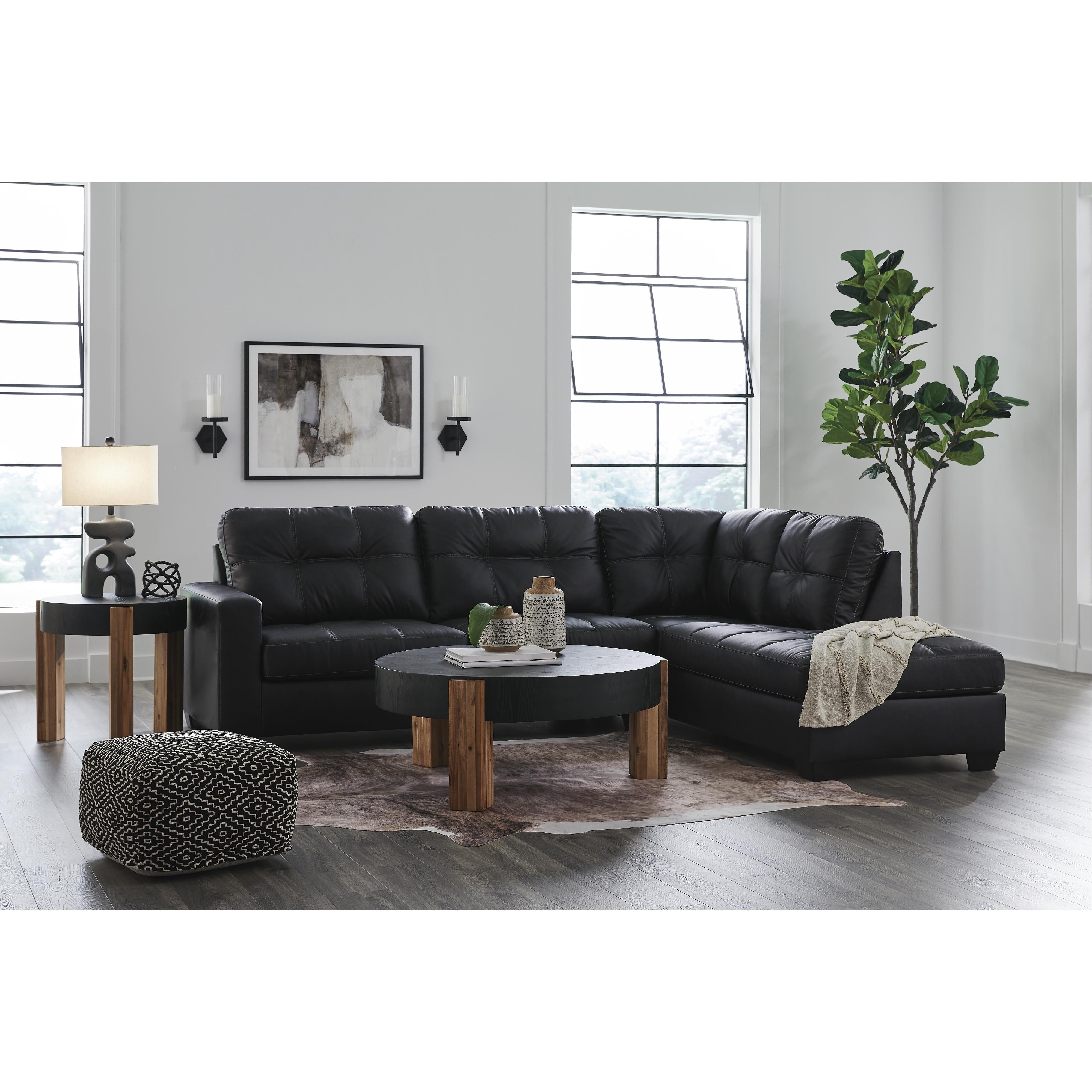  Benchcraft Barlin Mills 17004S2 2 pc Sectional with Chaise IMAGE 3