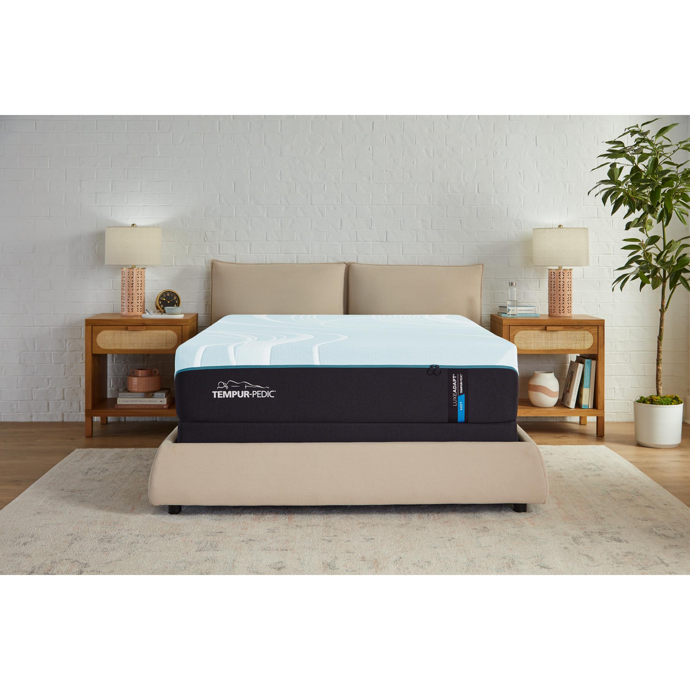  Size_Queen --  Tempur-LuxeAdapt® Soft Mattress (Queen) IMAGE 4