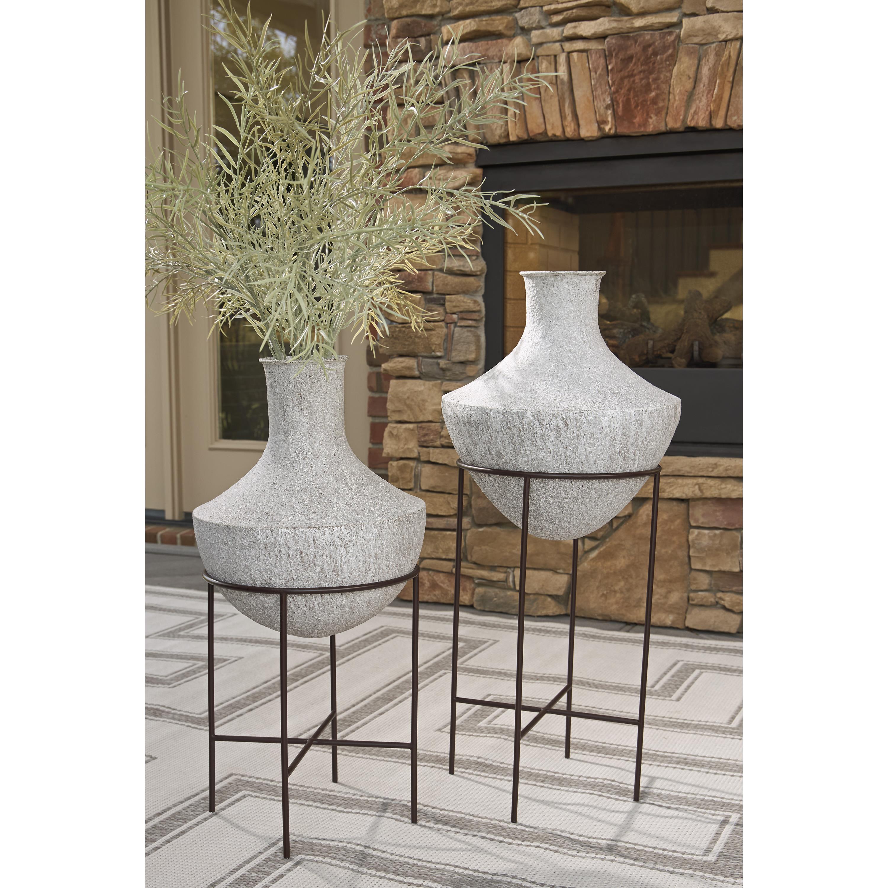  Signature Design by Ashley Estonbank A2000748 Vase IMAGE 5