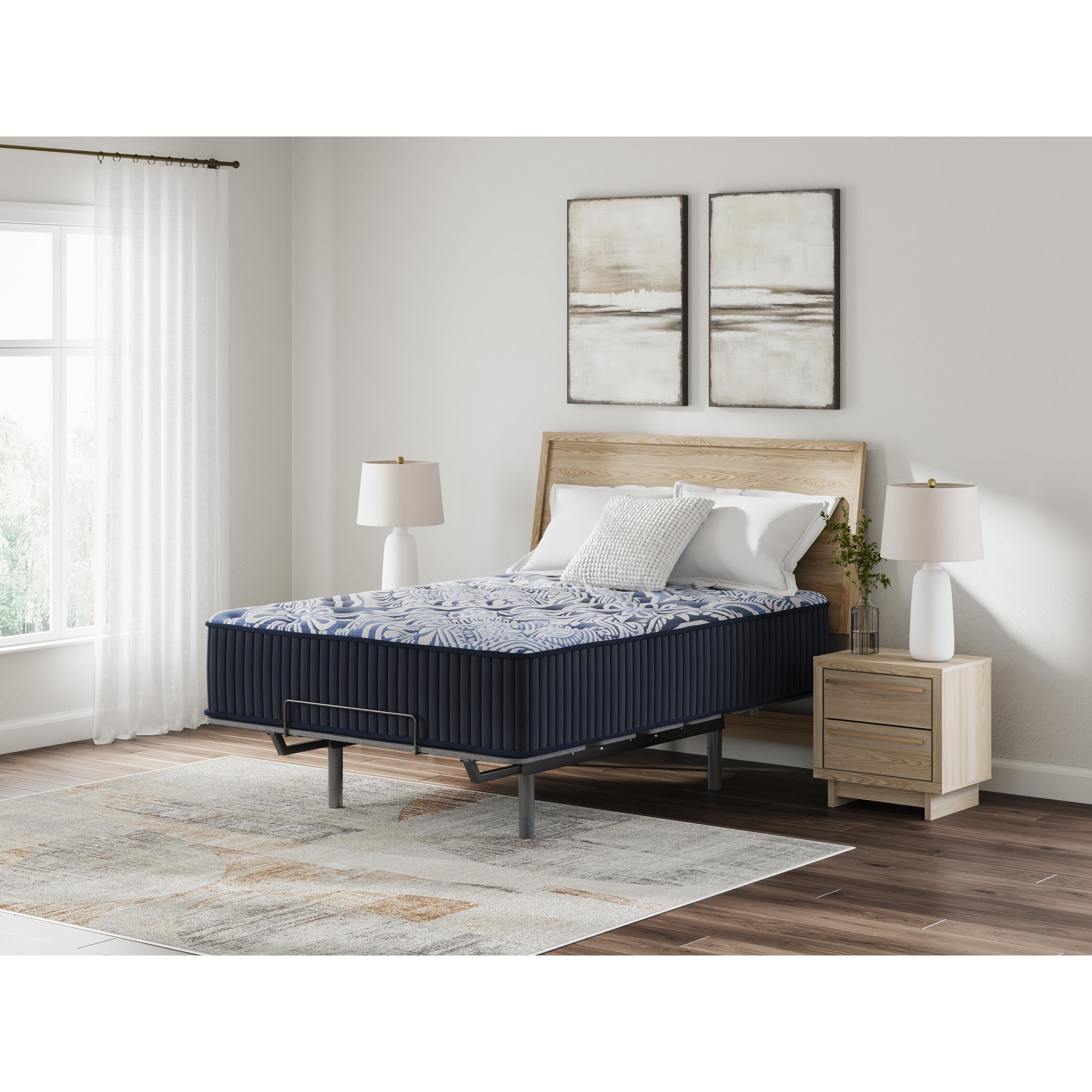  Size_King --  Firm Luxe 2.0 M49641 King Mattress IMAGE 2