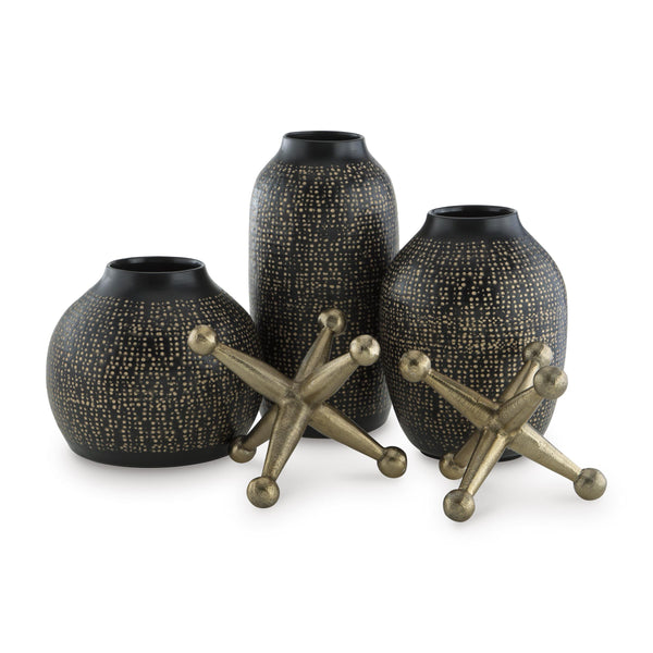 Signature Design by Ashley Vinburn A2C00212 Accessory Set