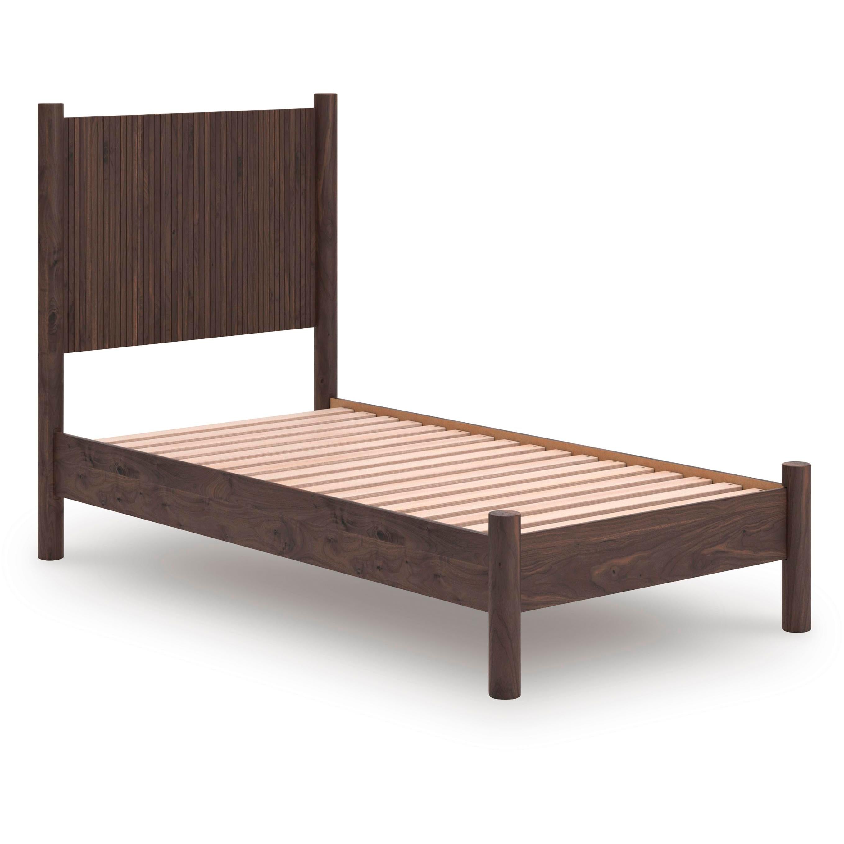  Size_Twin --  Signature Design by Ashley Pamytta Platform Bed IMAGE 5