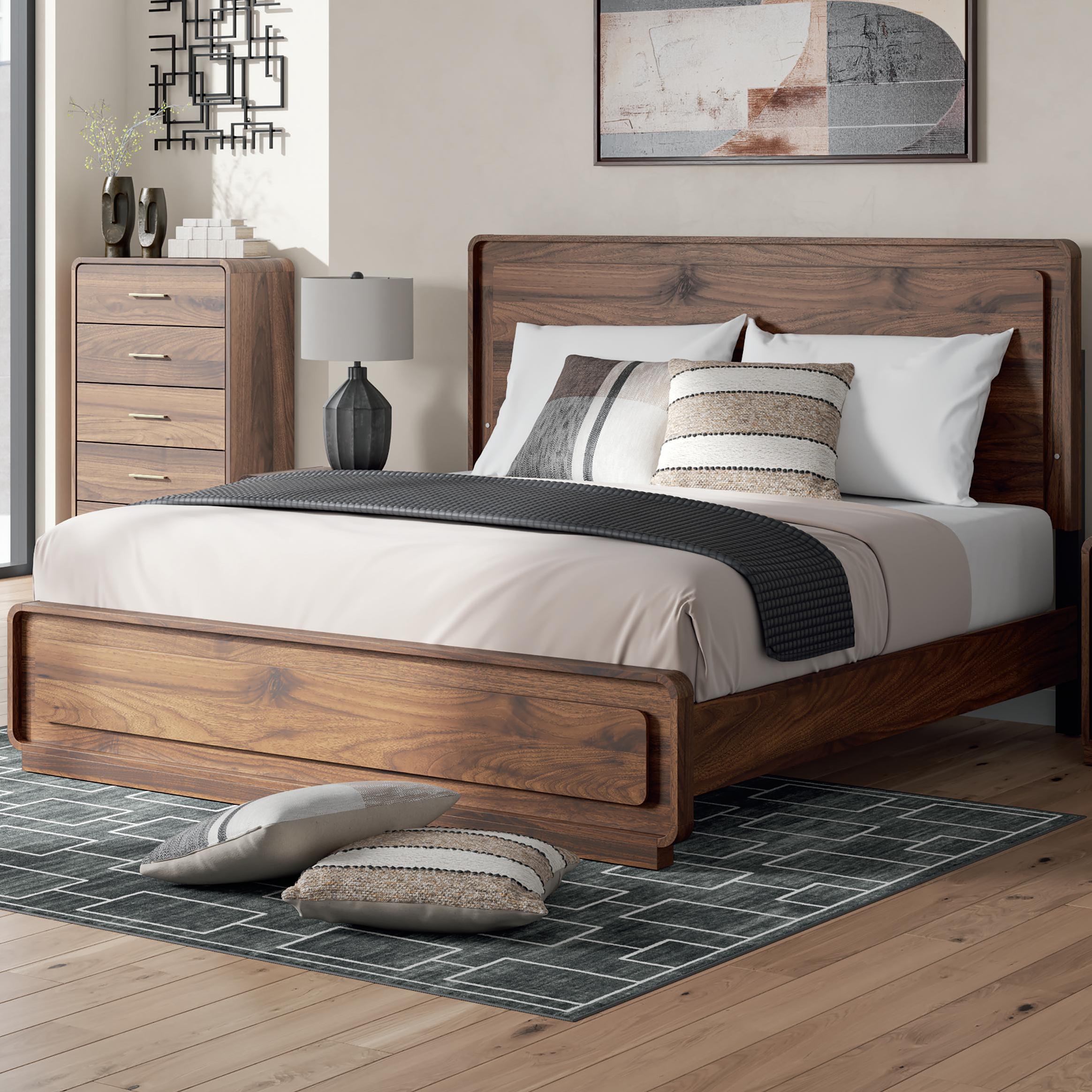  Size_Queen --  Signature Design by Ashley Fortlorn Panel Bed IMAGE 1