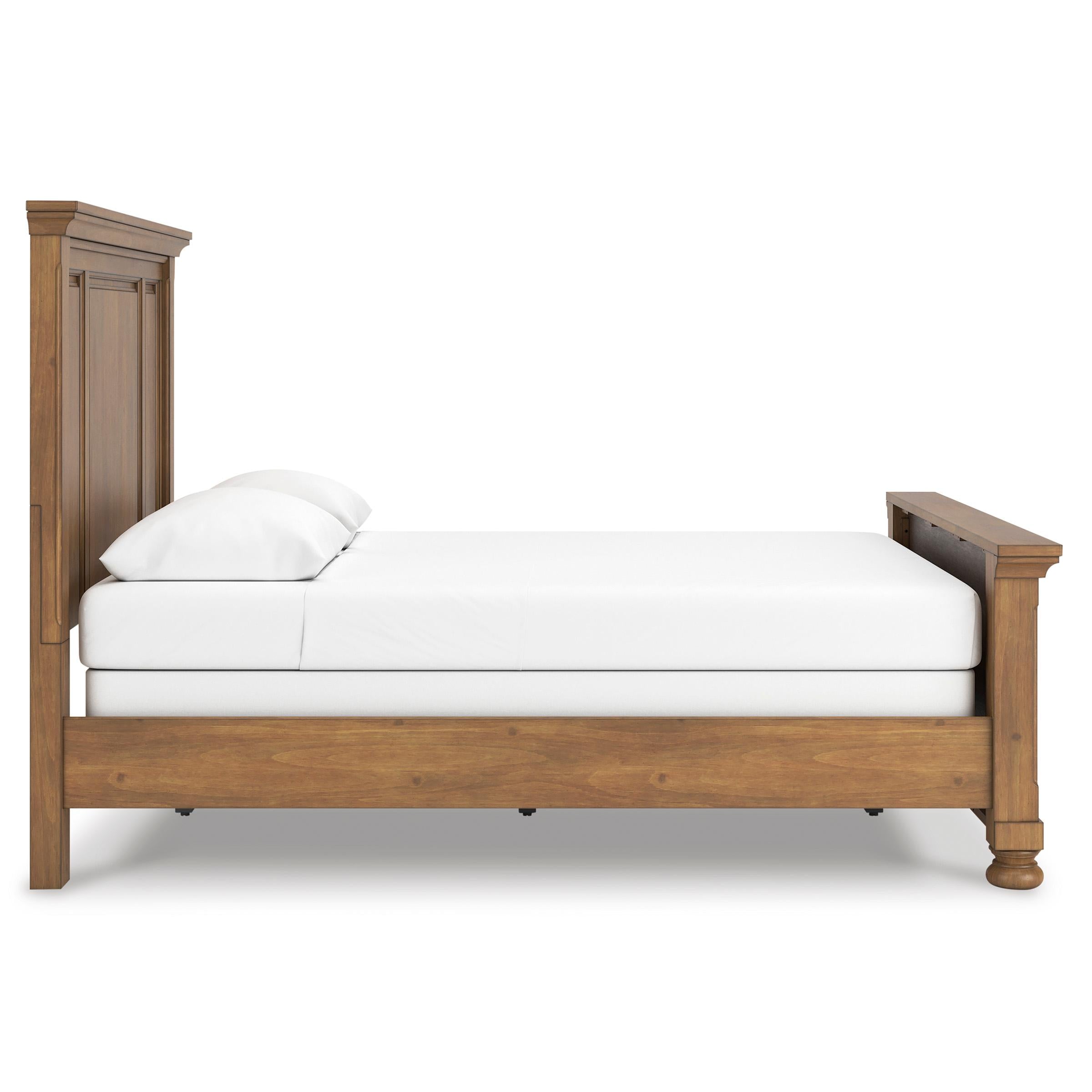  Size_Queen --  Signature Design by Ashley Feddinger Panel Bed IMAGE 3