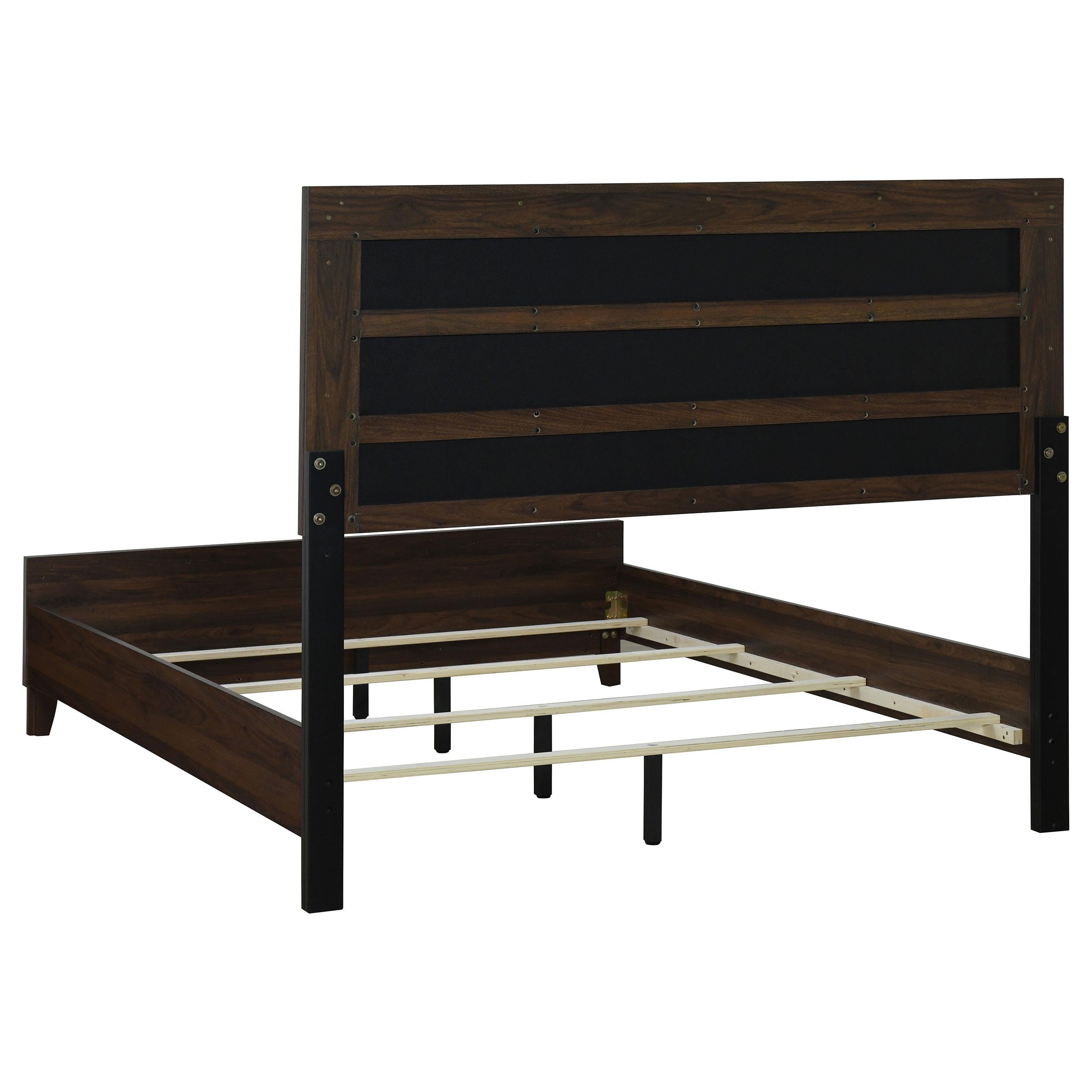  Size_California King --  Welsley 223441KW 50-inch Upholstered California King Bed - Walnut IMAGE 3
