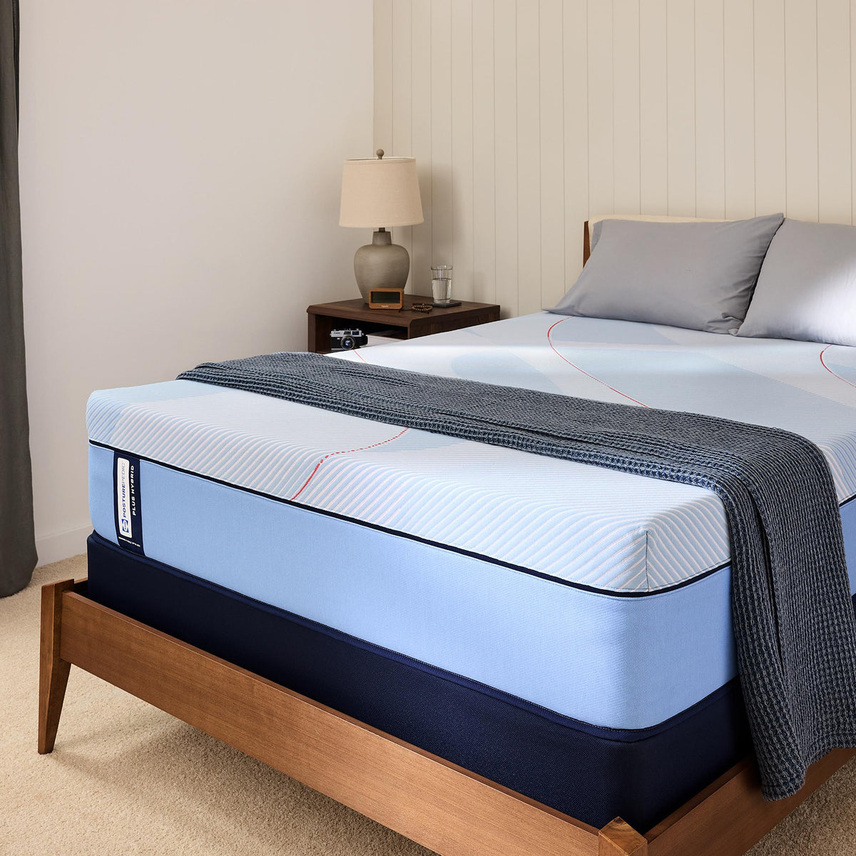  Size_King -- Paterson II Medium Mattress (King) IMAGE 2